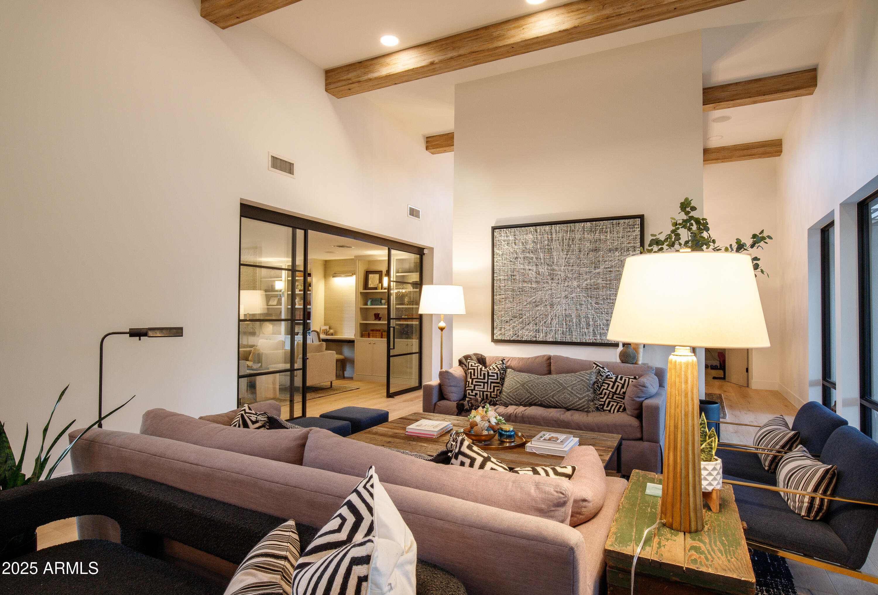 123 E Wagon Wheel Drive