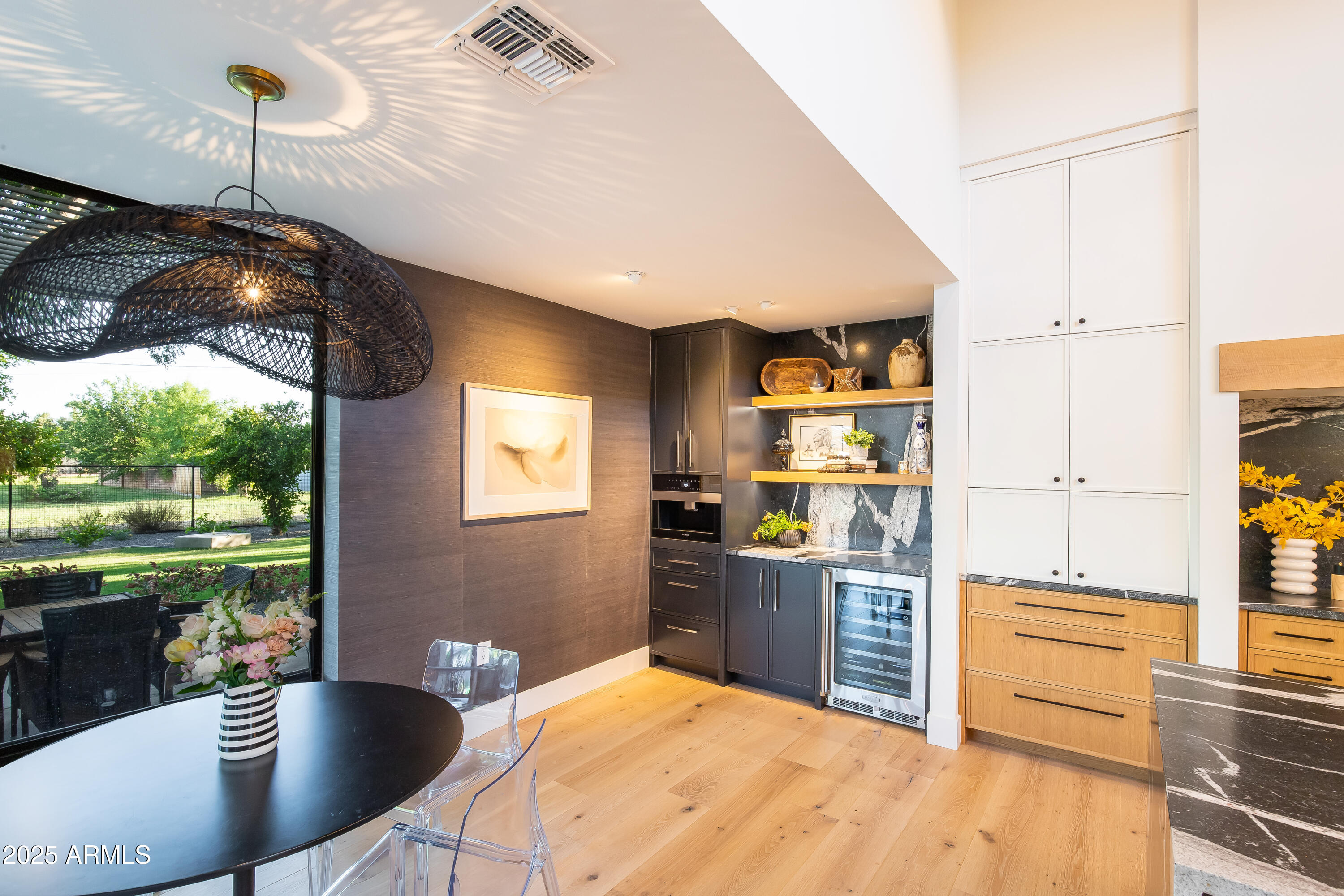 123 E Wagon Wheel Drive