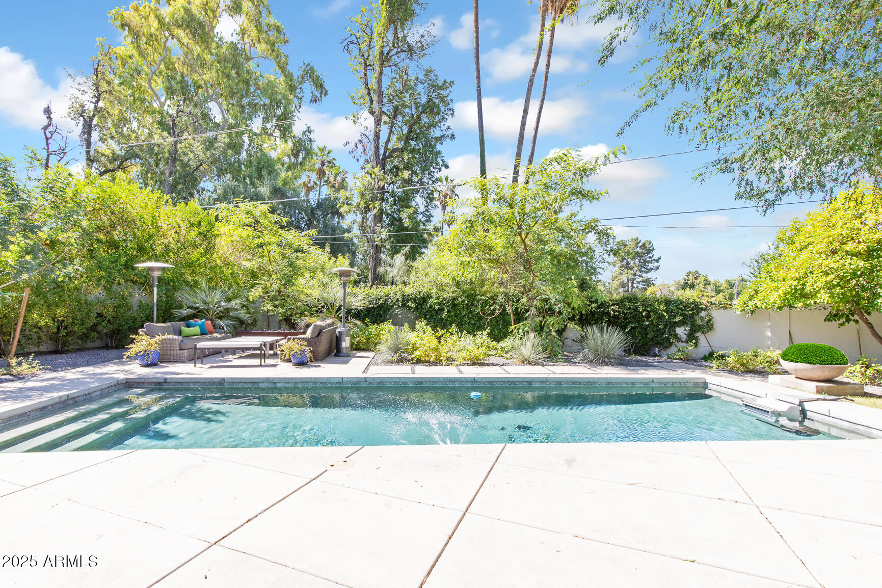 123 E Wagon Wheel Drive