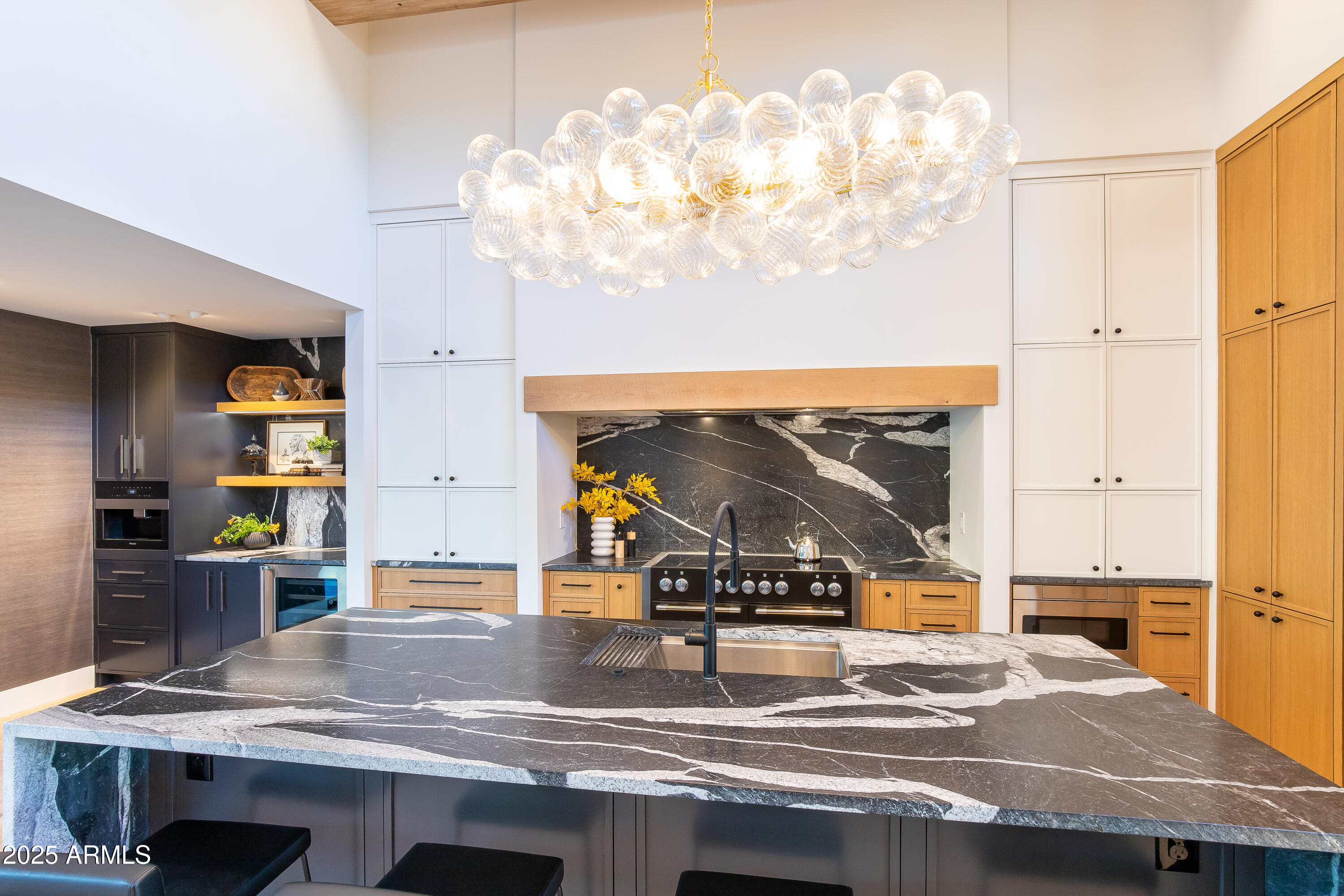 123 E Wagon Wheel Drive