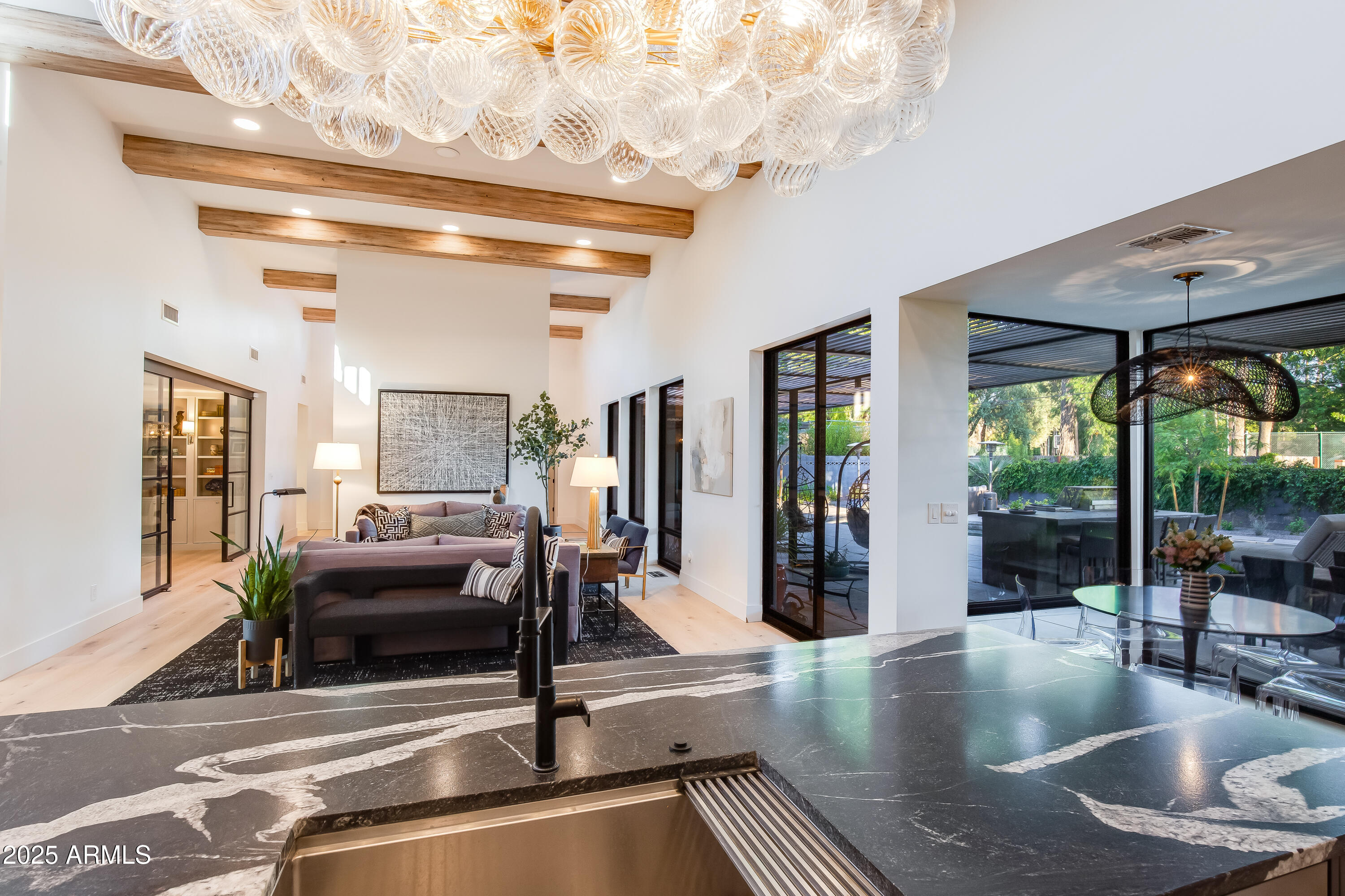 123 E Wagon Wheel Drive