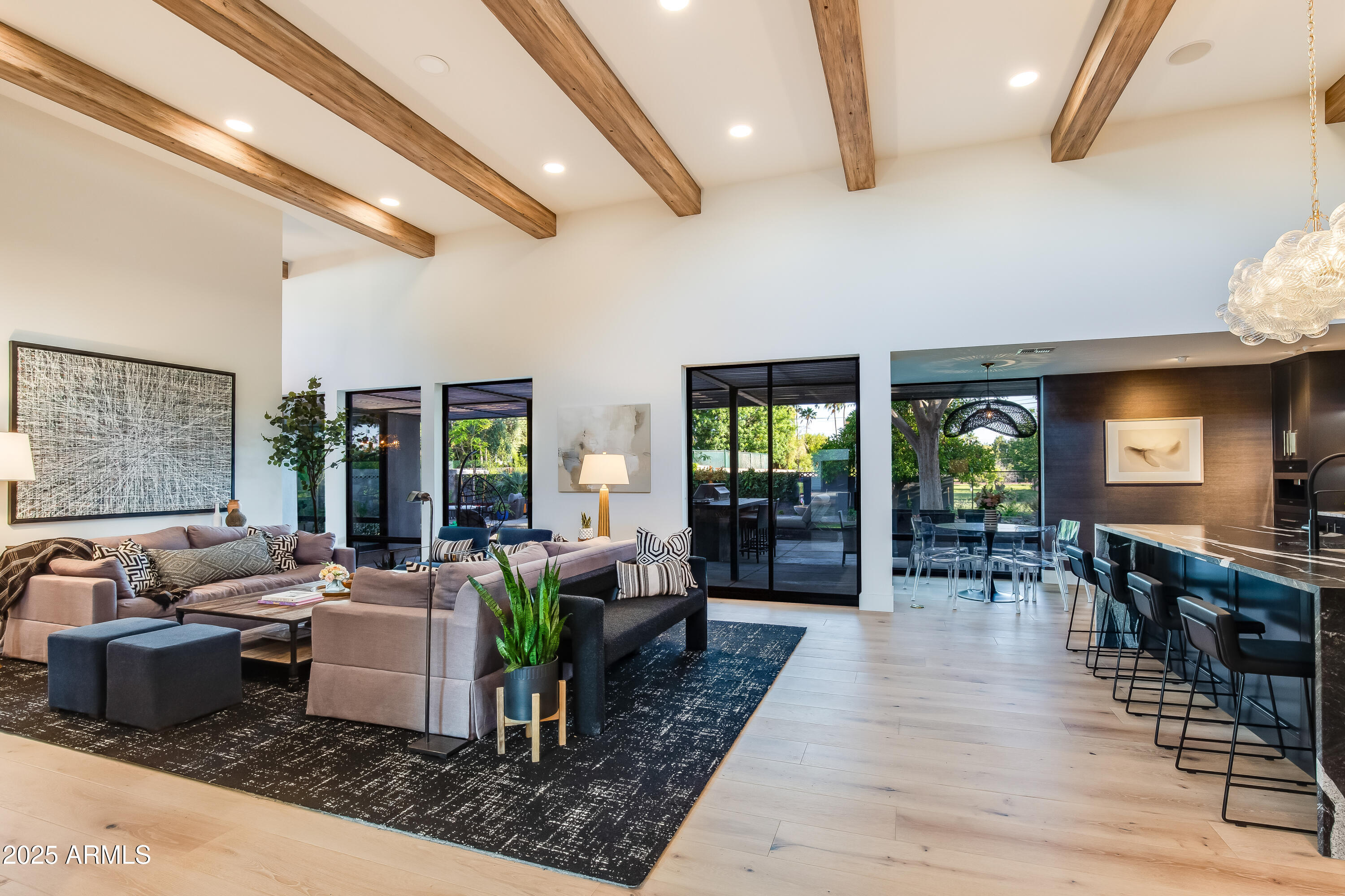 123 E Wagon Wheel Drive