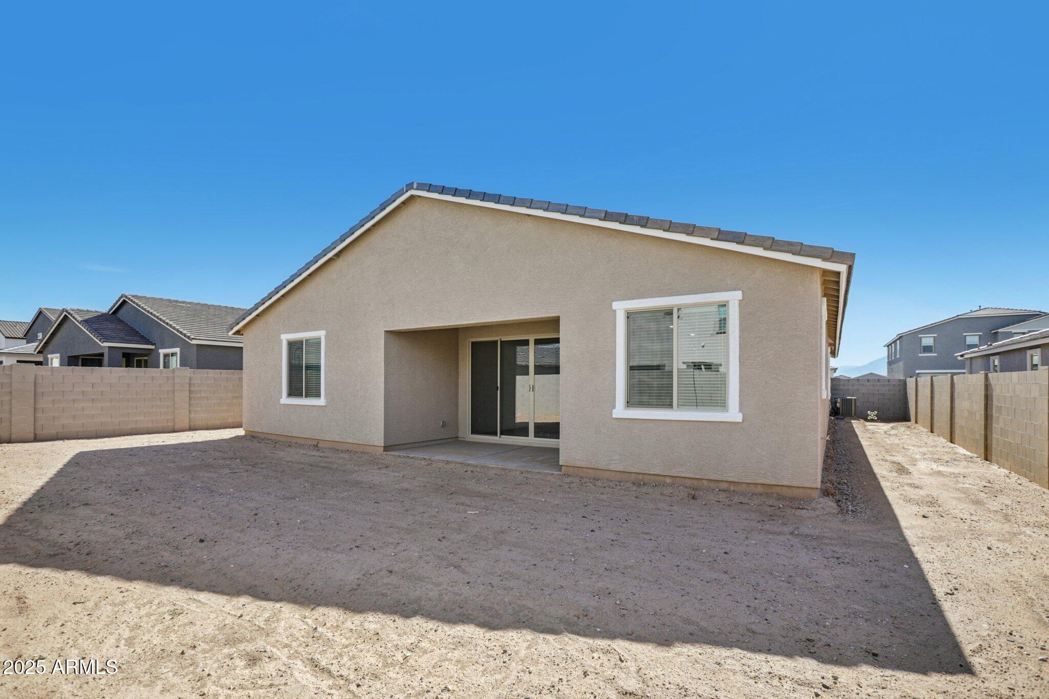 5528 W HOPI Trail
