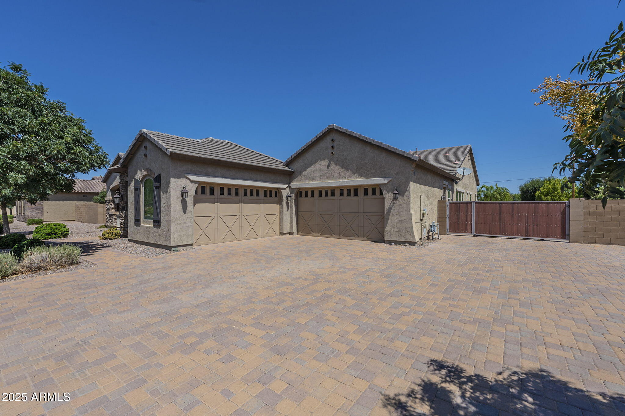 22092 E CAMACHO Road