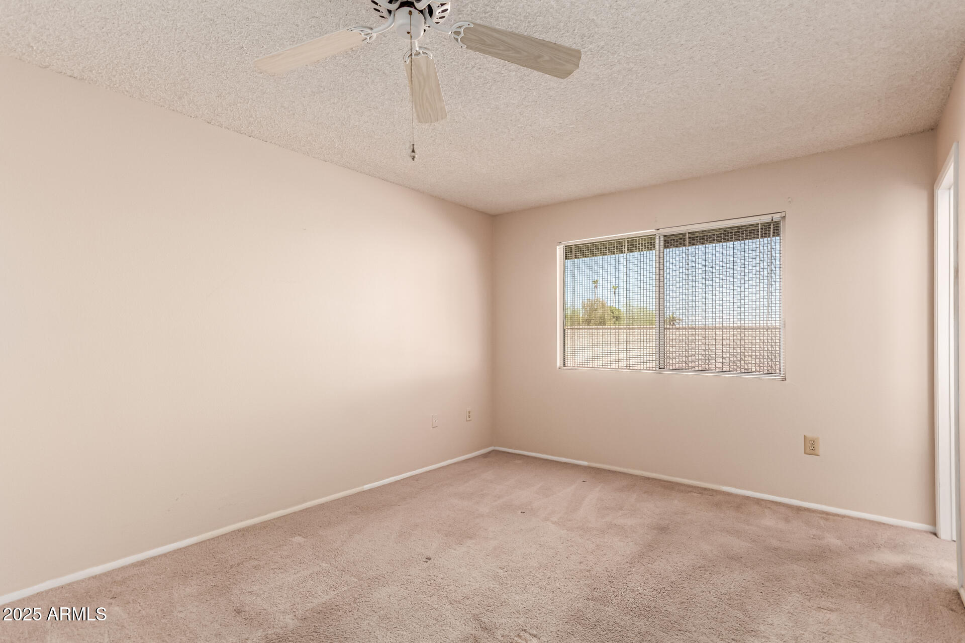 9903 W SPRUCE Drive