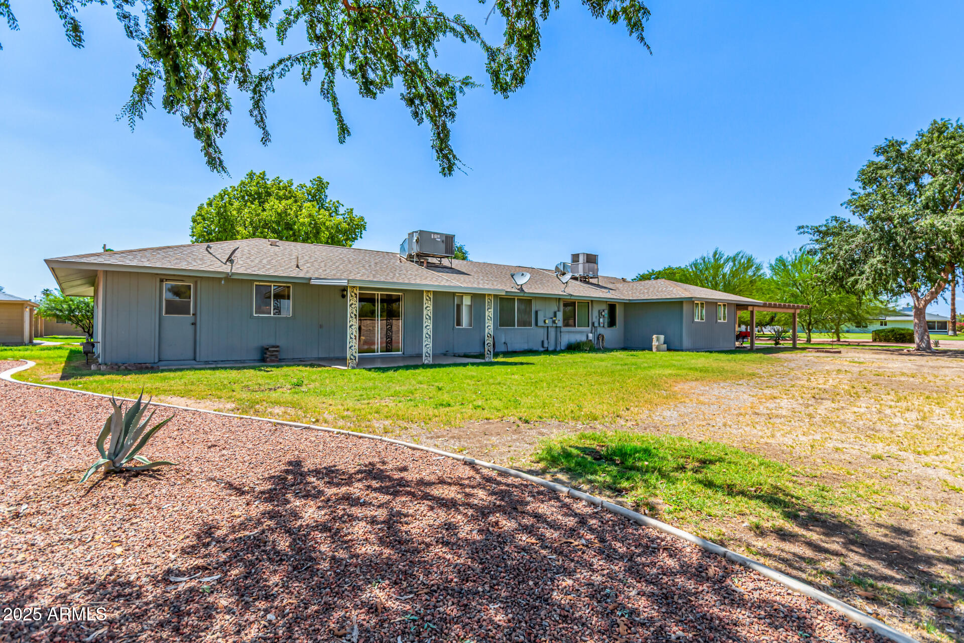 9903 W SPRUCE Drive