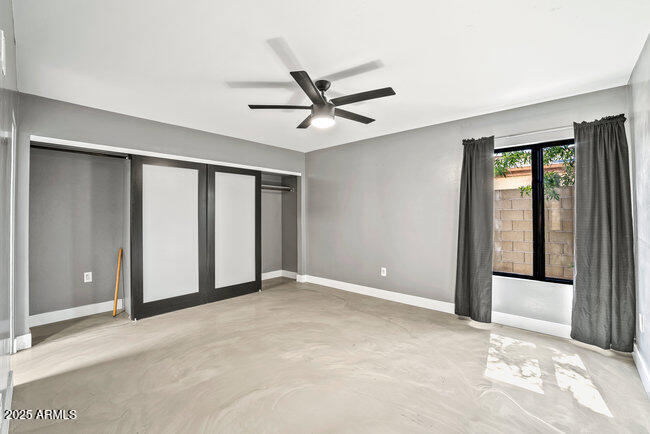 5446 E CAMBRIDGE Avenue