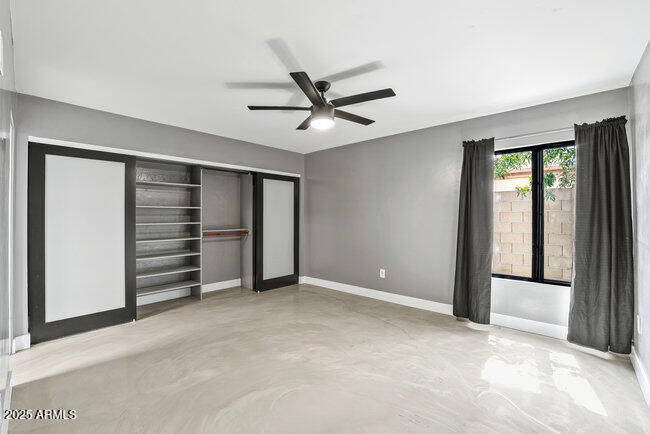 5446 E CAMBRIDGE Avenue