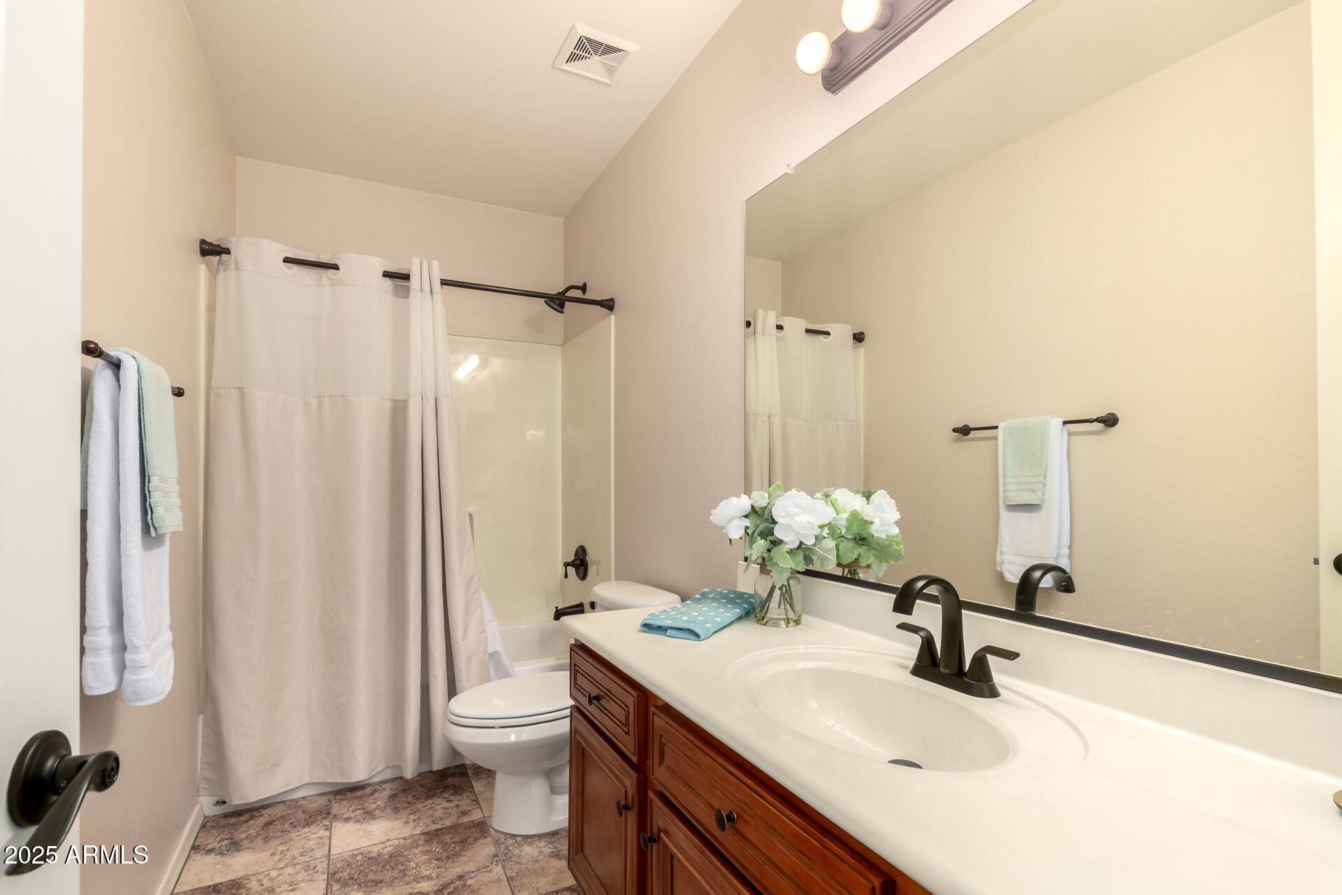 7258 E NORLAND Street