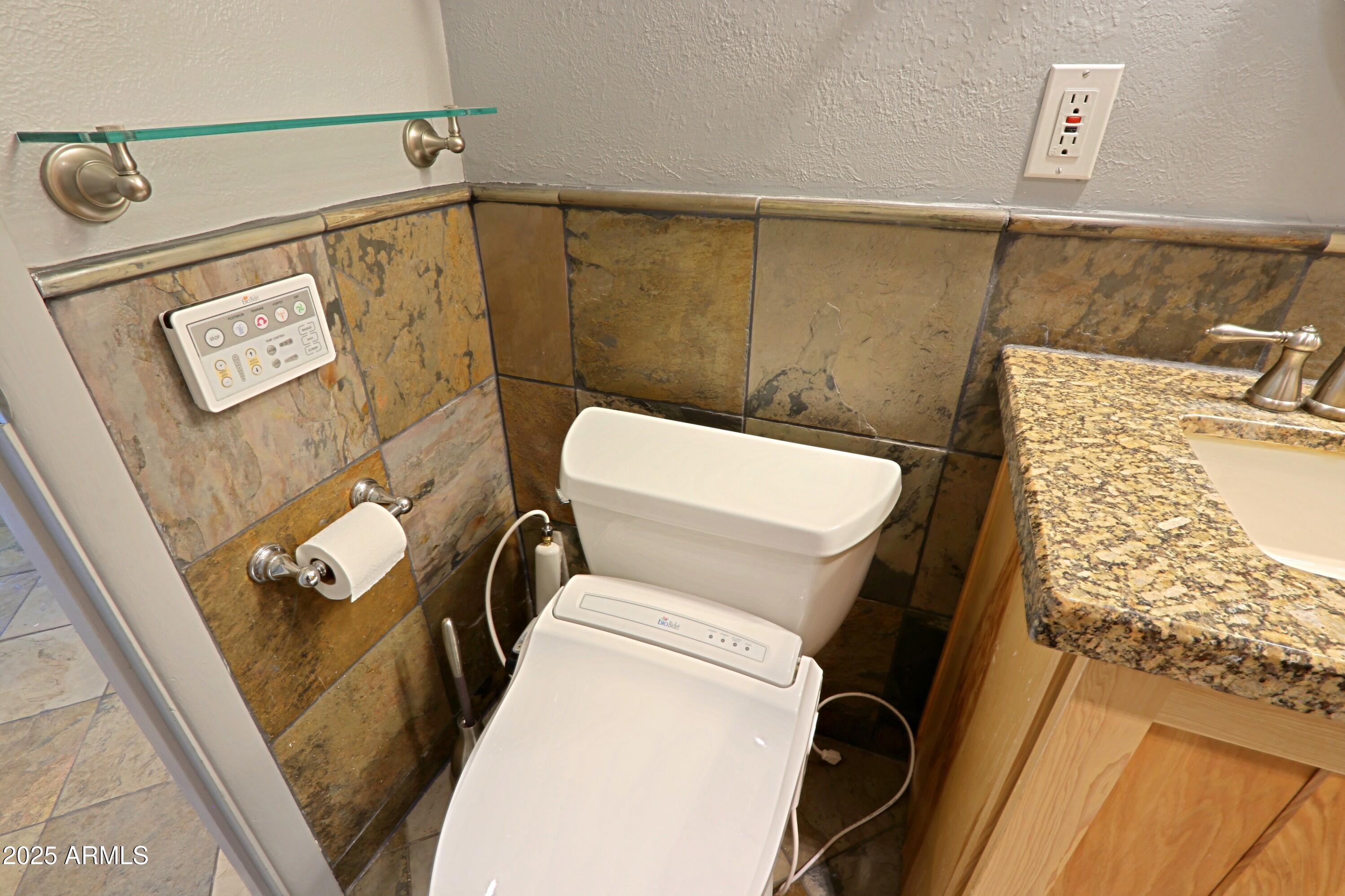 150 E CORONADO Road, 52