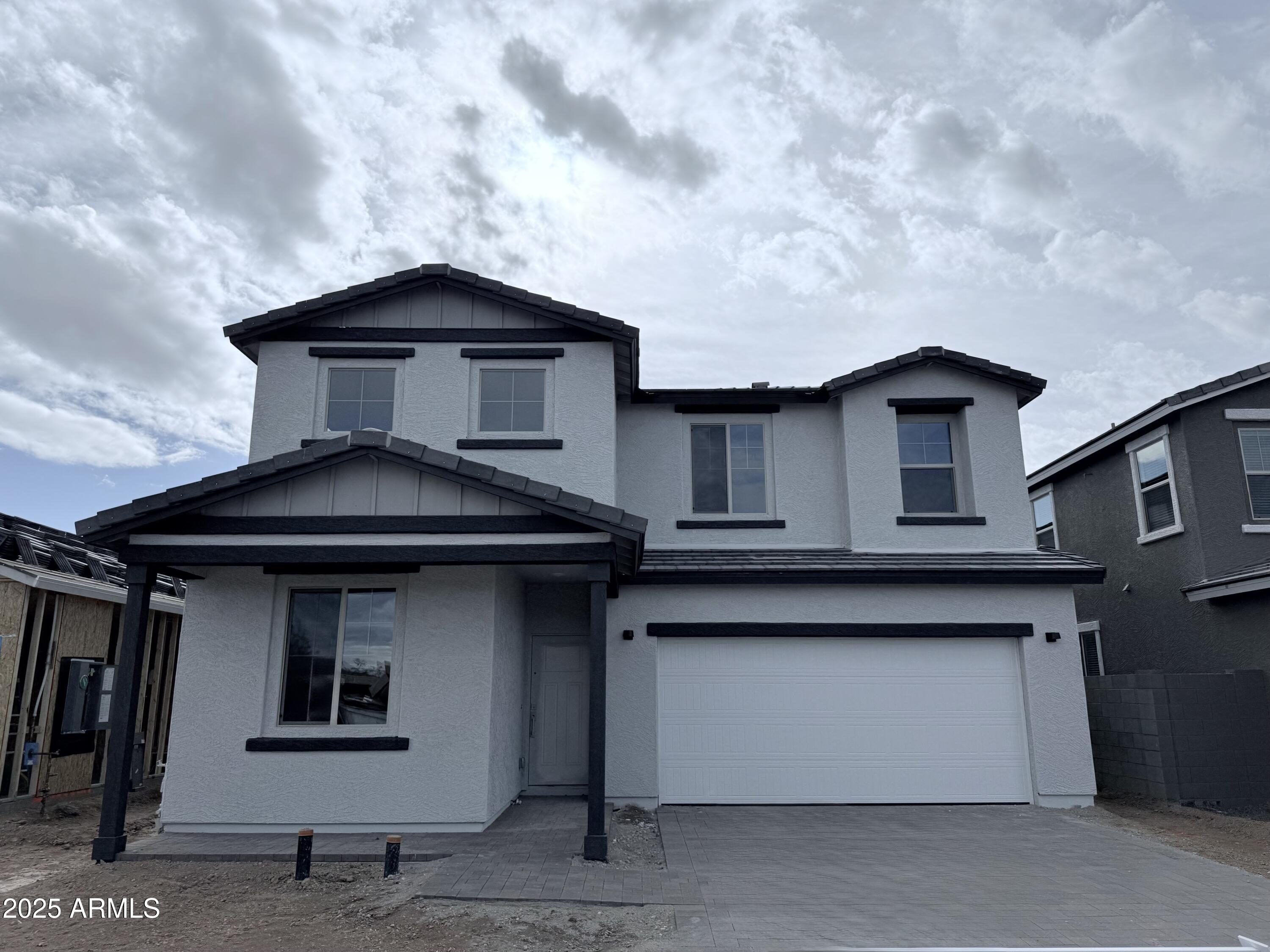 18195 W LA SENDA Drive