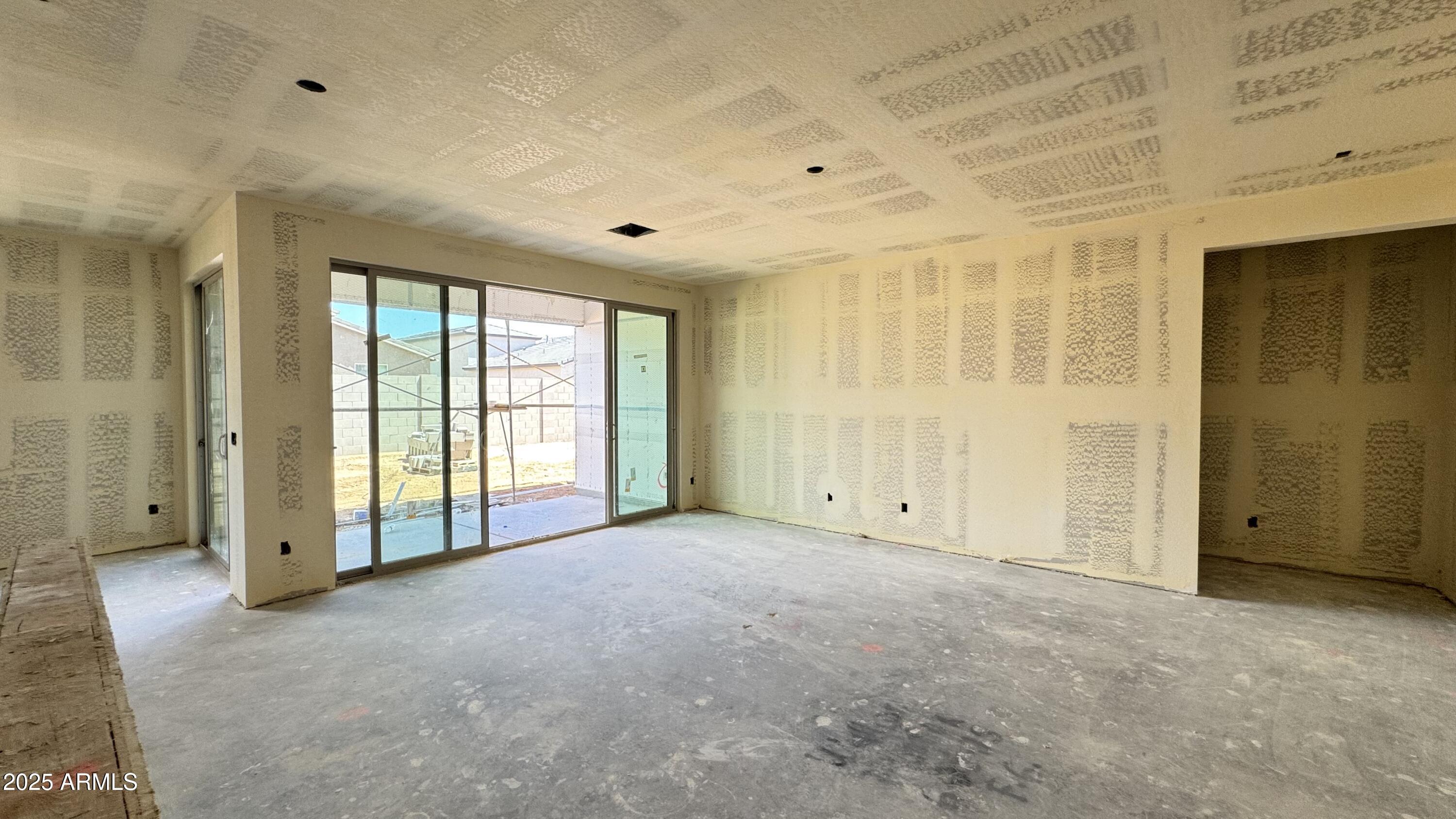 15726 W BROWN Street