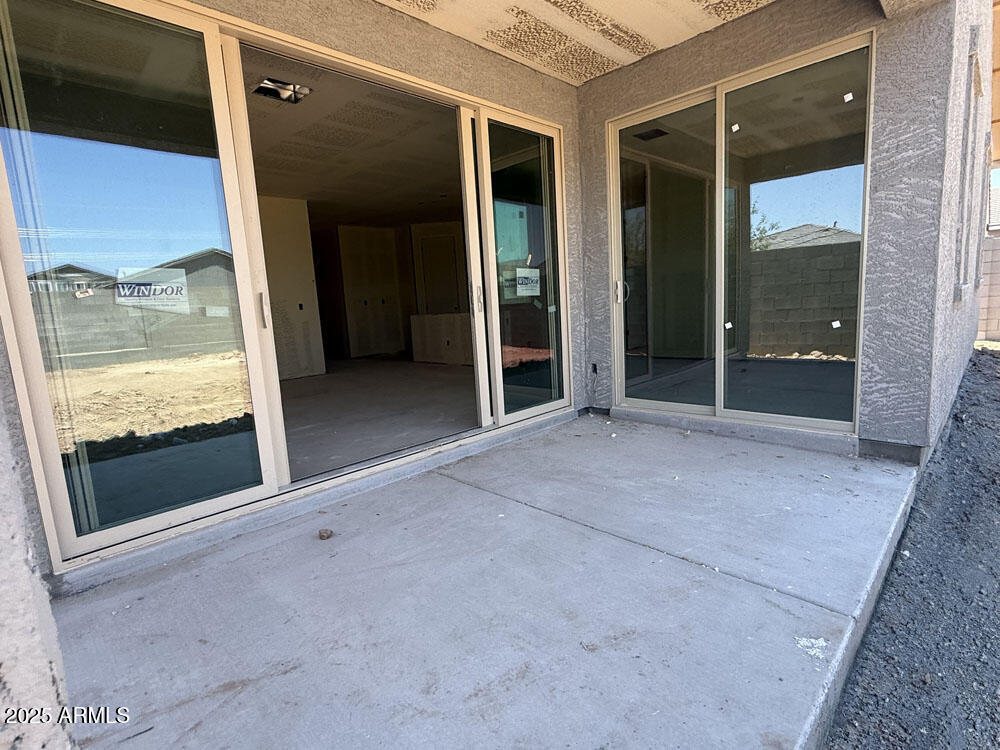 9520 W PARKWAY Drive