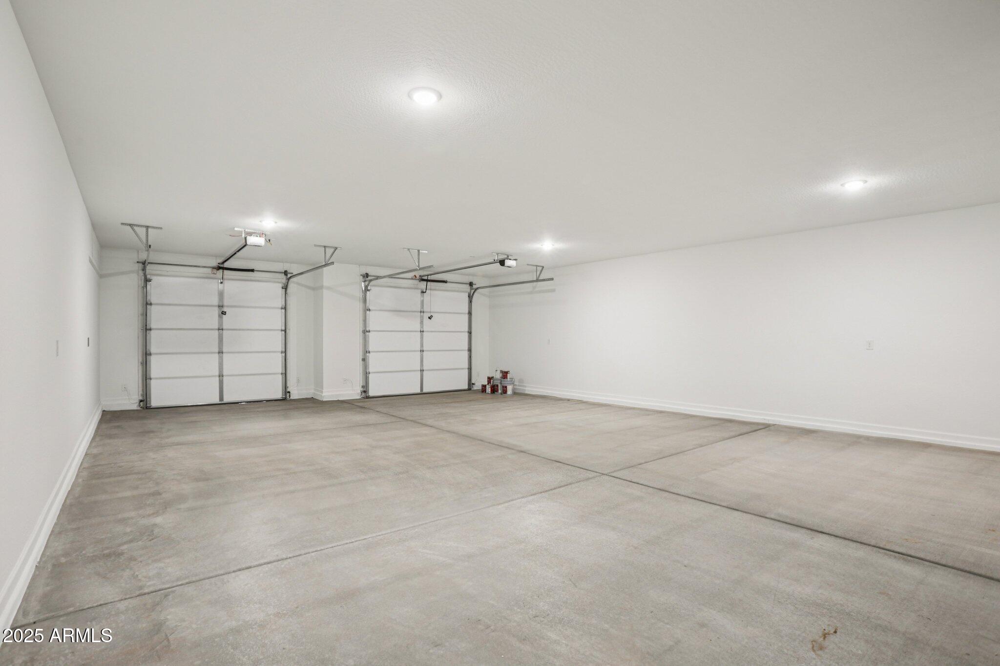 15723 W BROWN Street