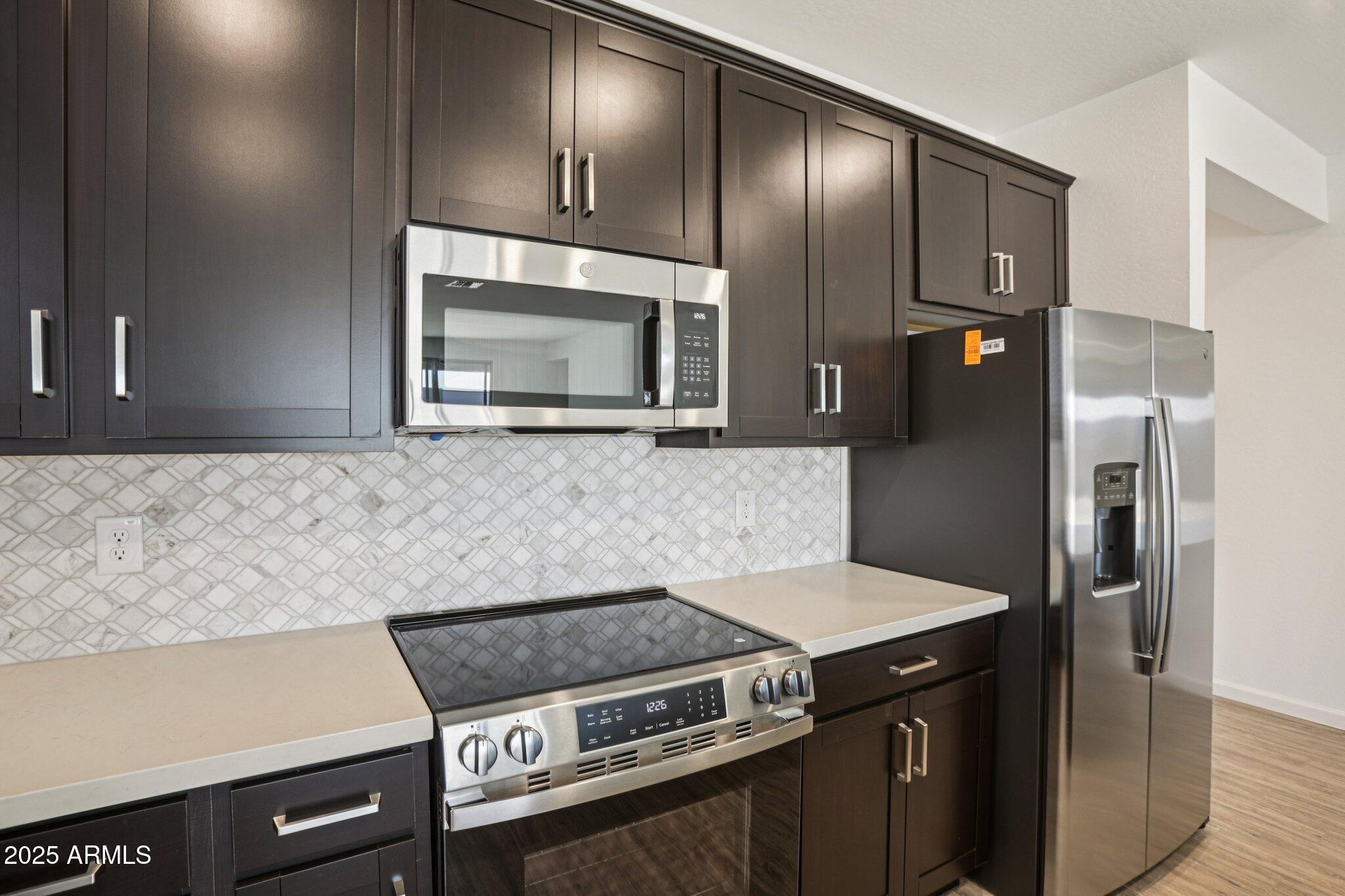 15723 W BROWN Street