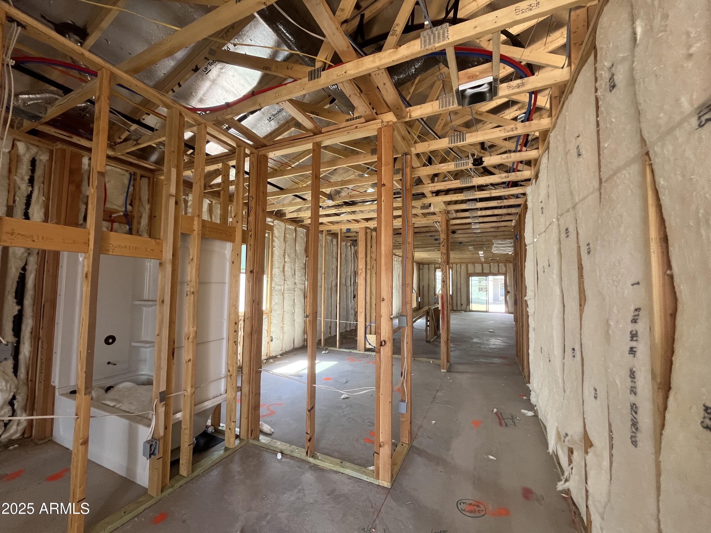 47692 W KENNER Drive