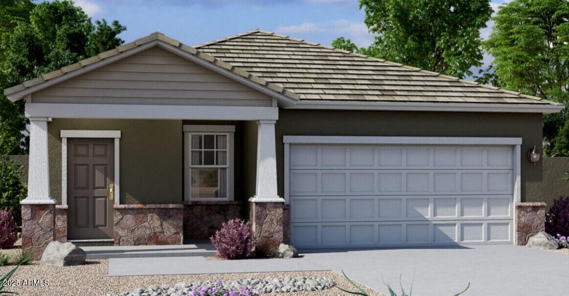 5622 E IRIS Drive