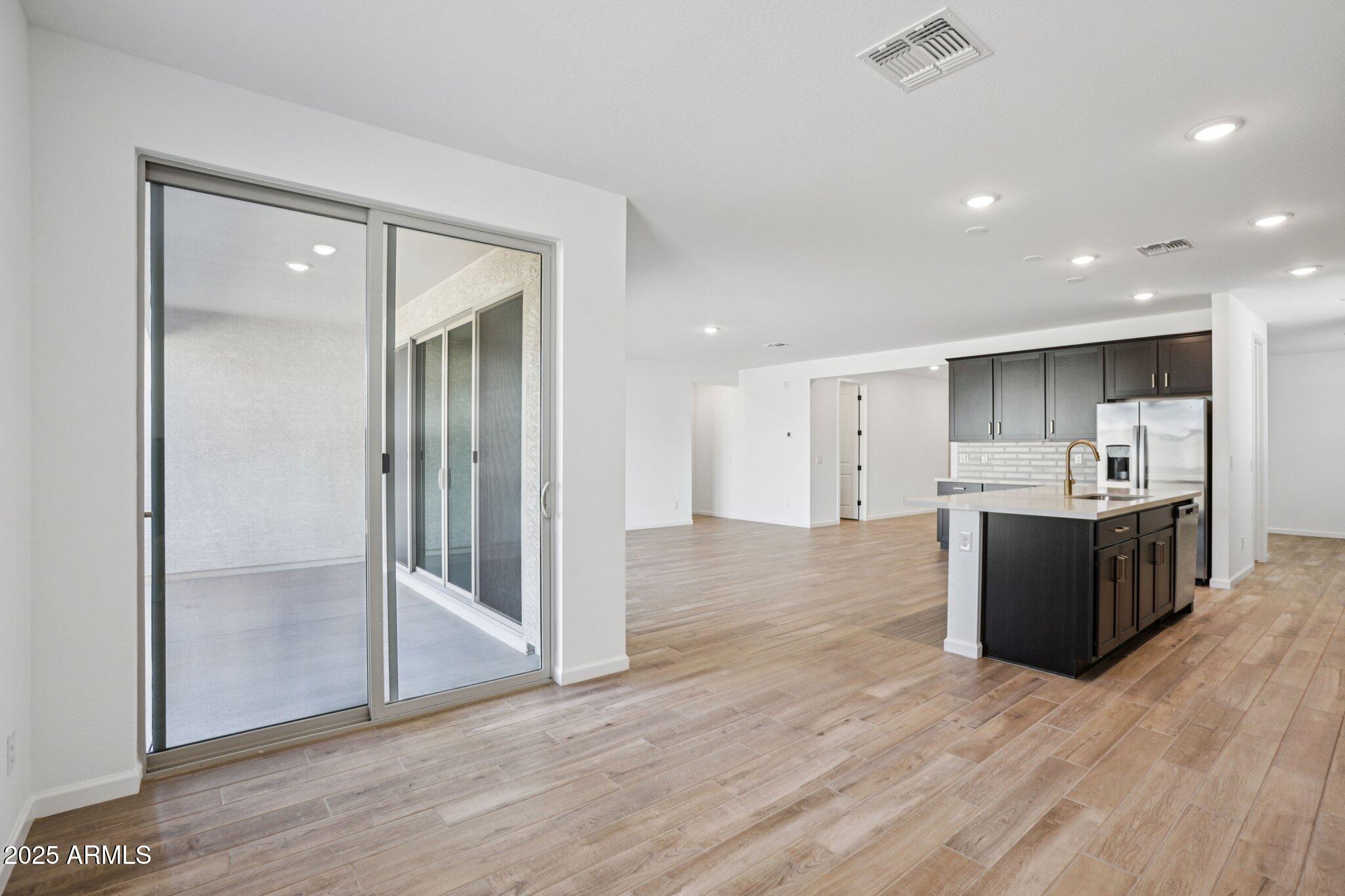 15722 W BROWN Street