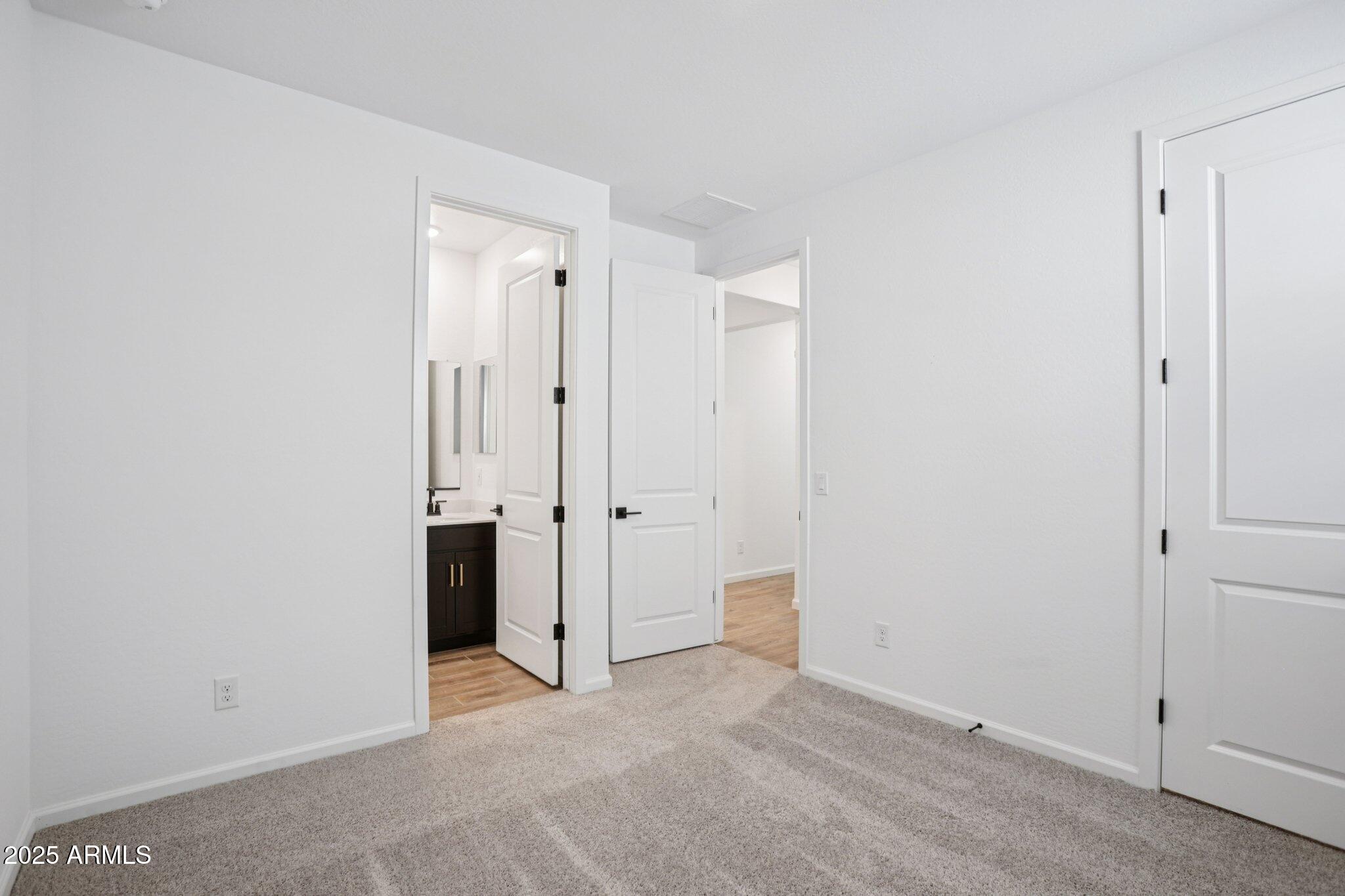 15722 W BROWN Street