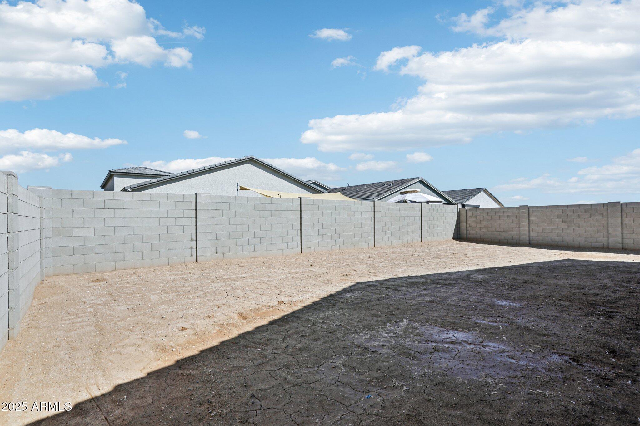 15722 W BROWN Street