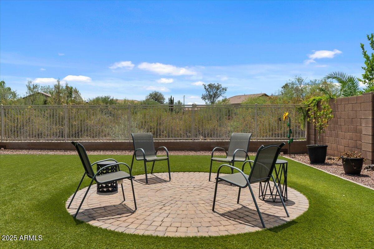 4439 E COYOTE WASH Drive