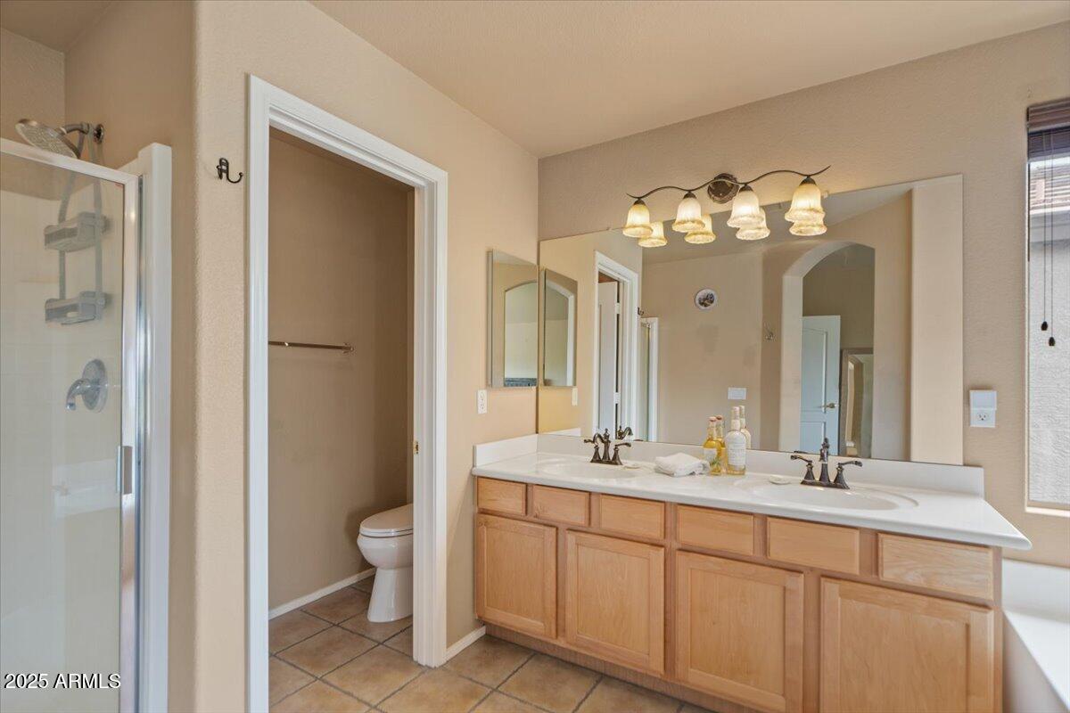 4439 E COYOTE WASH Drive