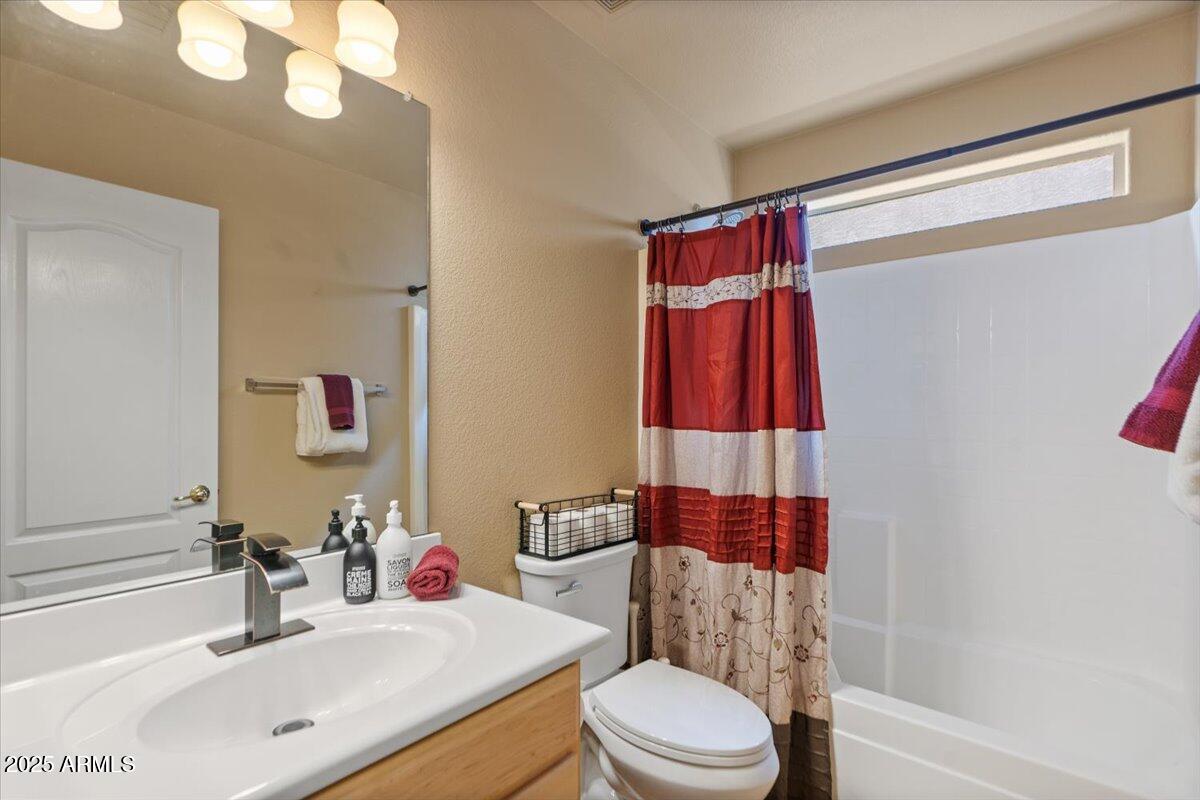 4439 E COYOTE WASH Drive