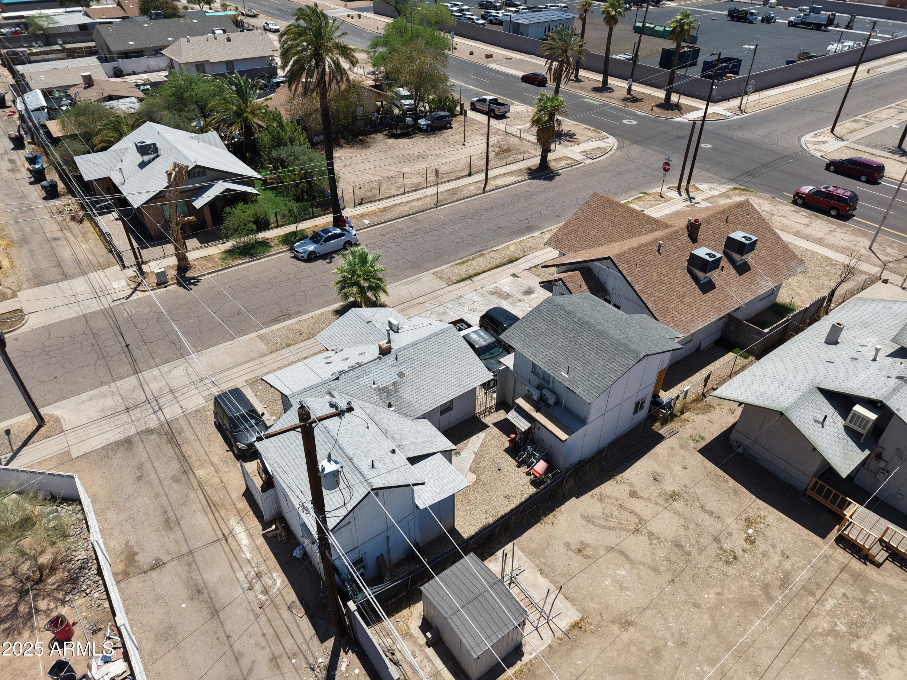 2002 W JEFFERSON Street
