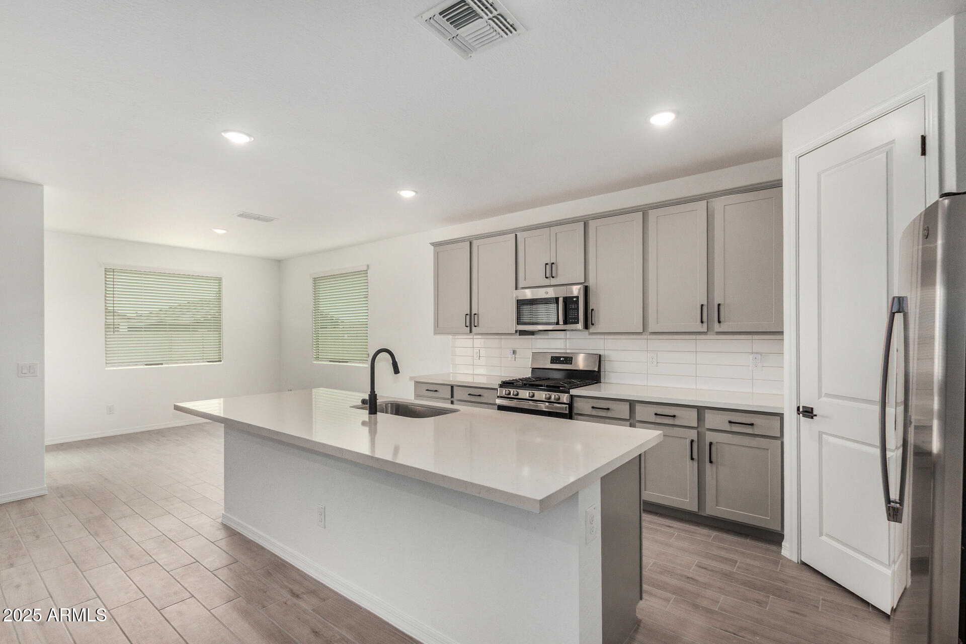 4183 E BROOK LYNN Place