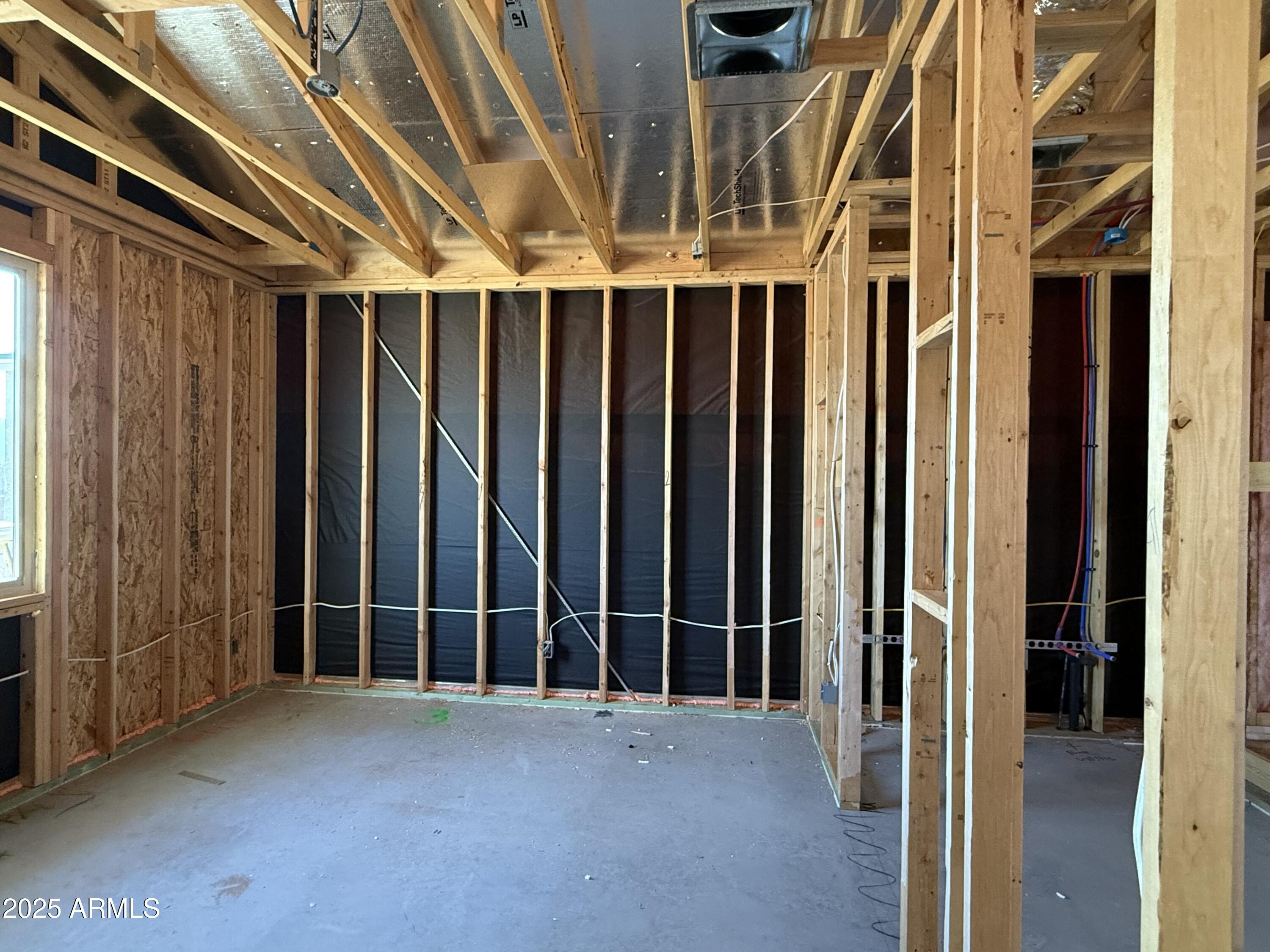 9623 W TAMARISK Avenue