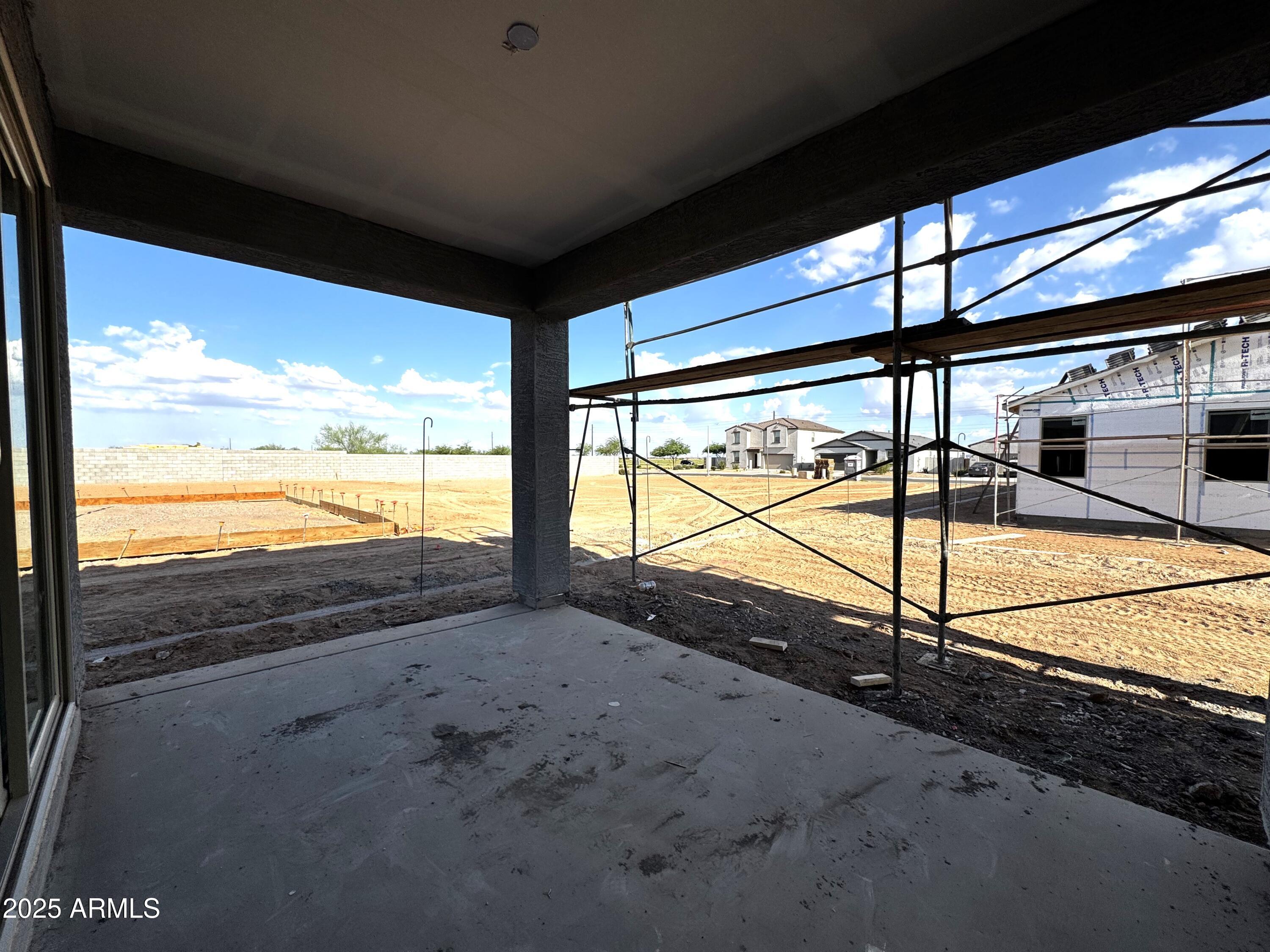 46851 W OLD TIMER Road