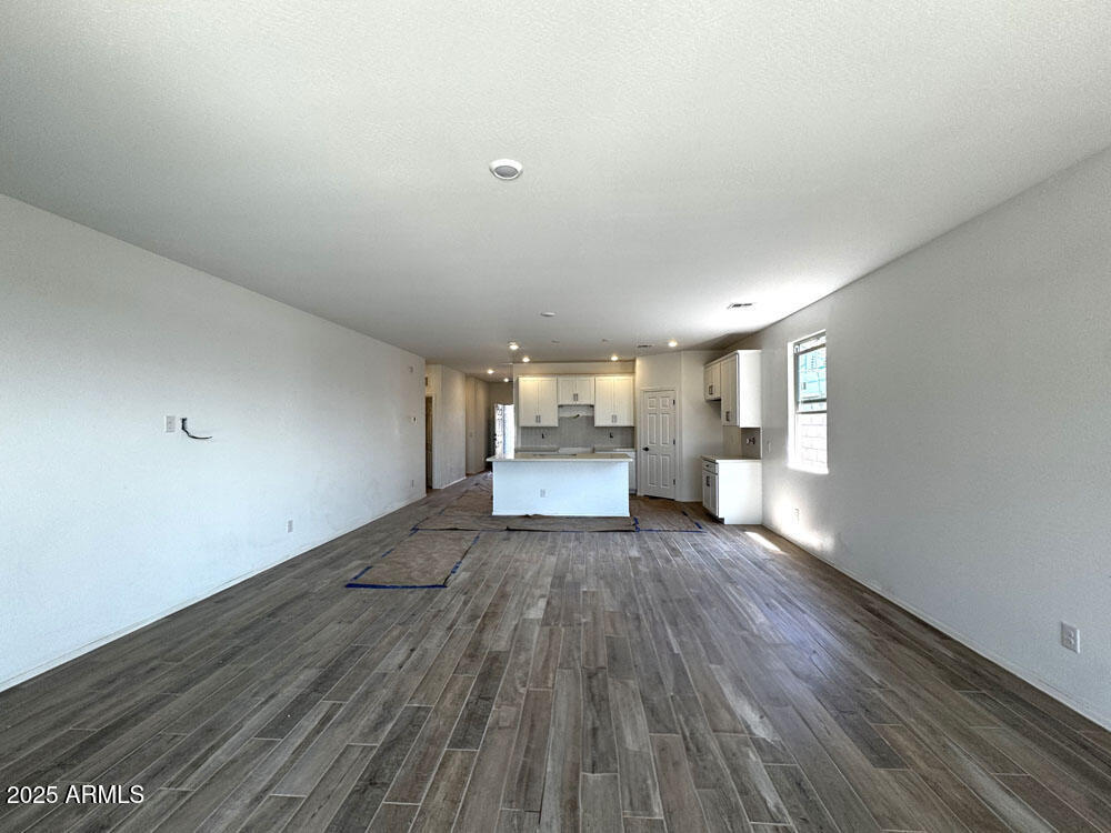 46851 W OLD TIMER Road