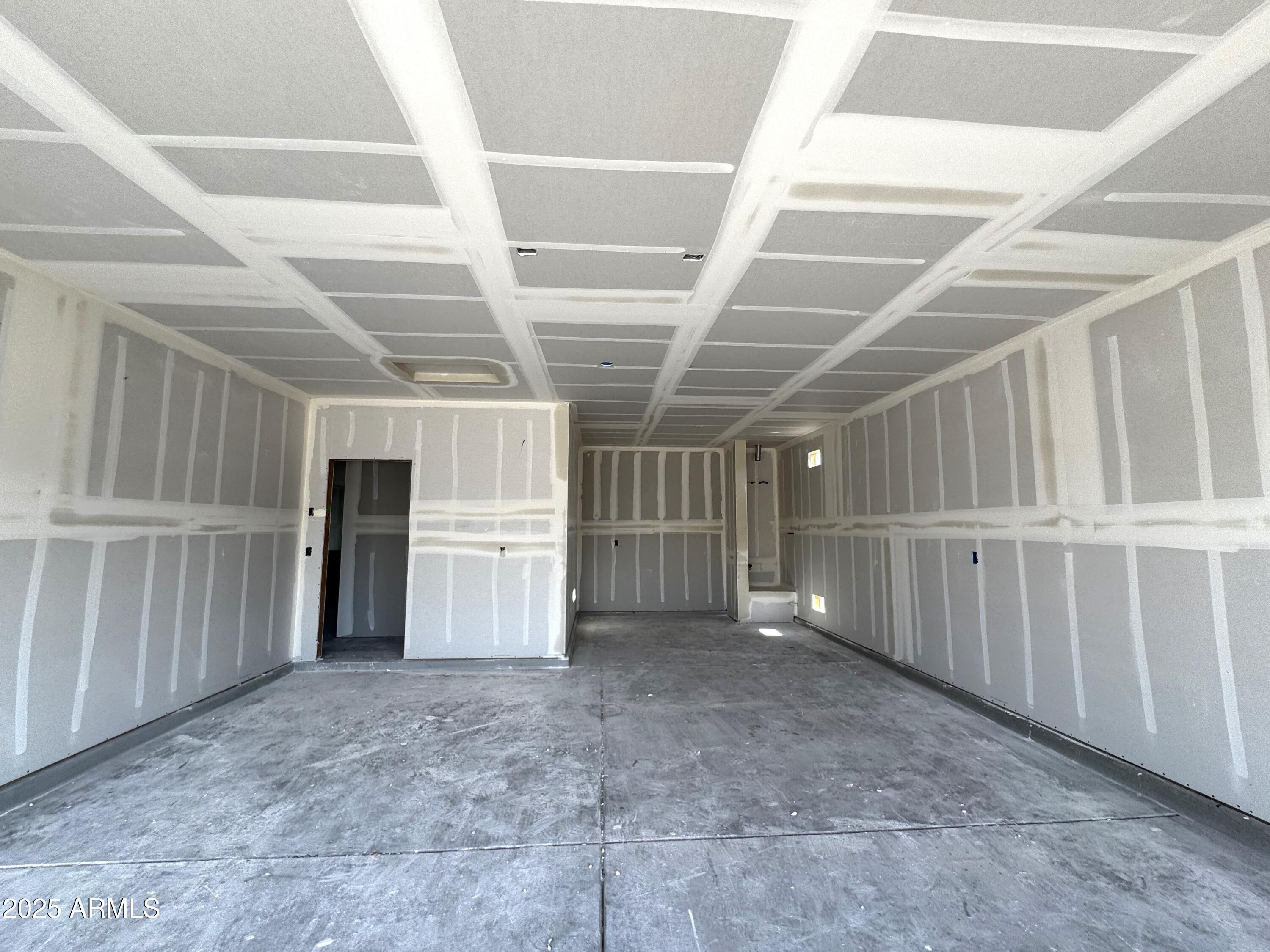 46851 W OLD TIMER Road