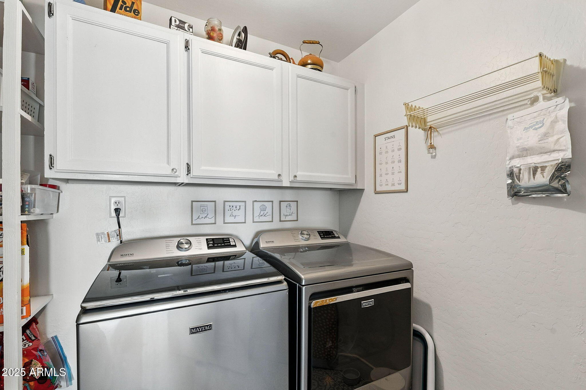 10412 E DOLPHIN Avenue