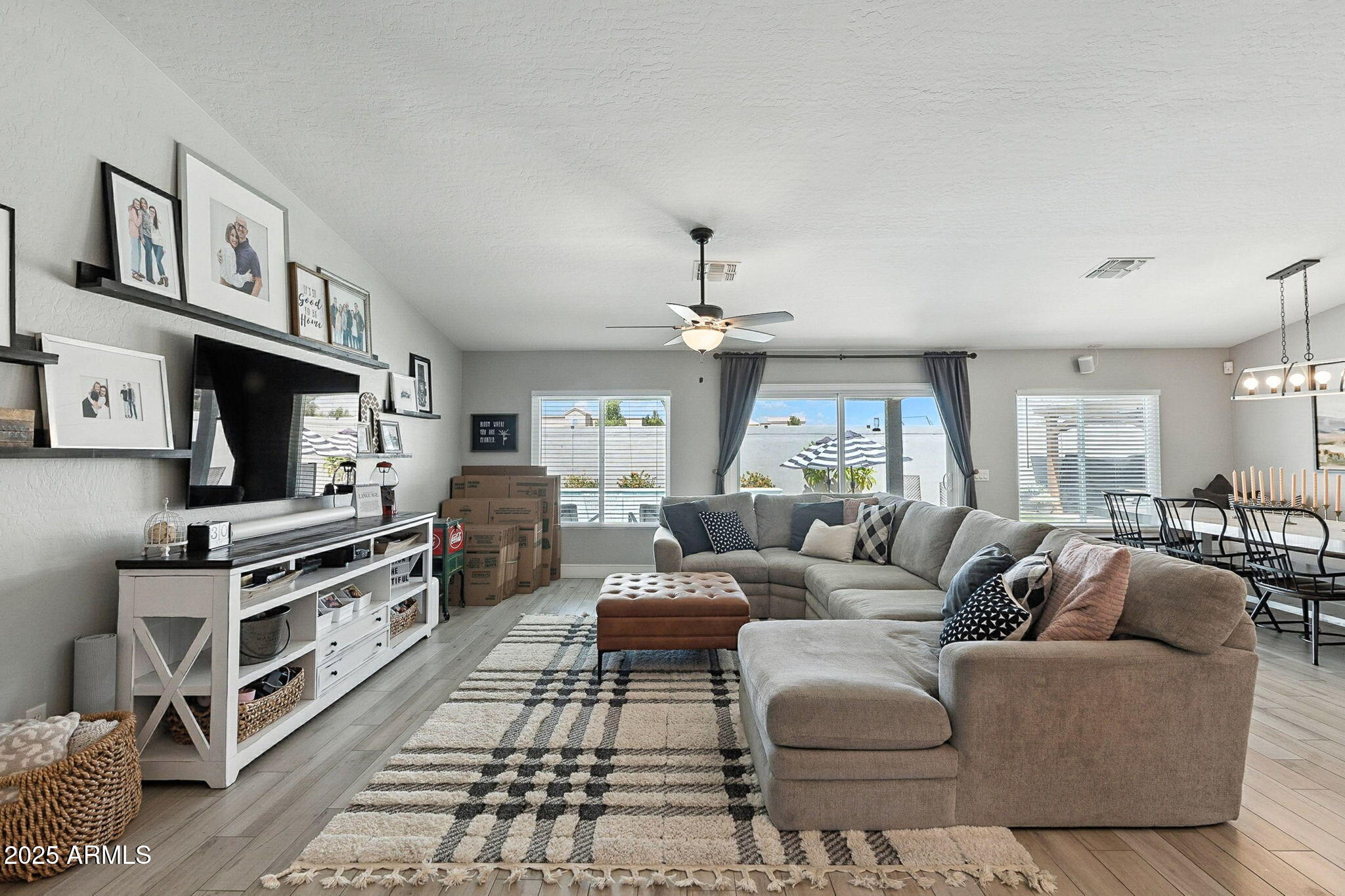 10412 E DOLPHIN Avenue