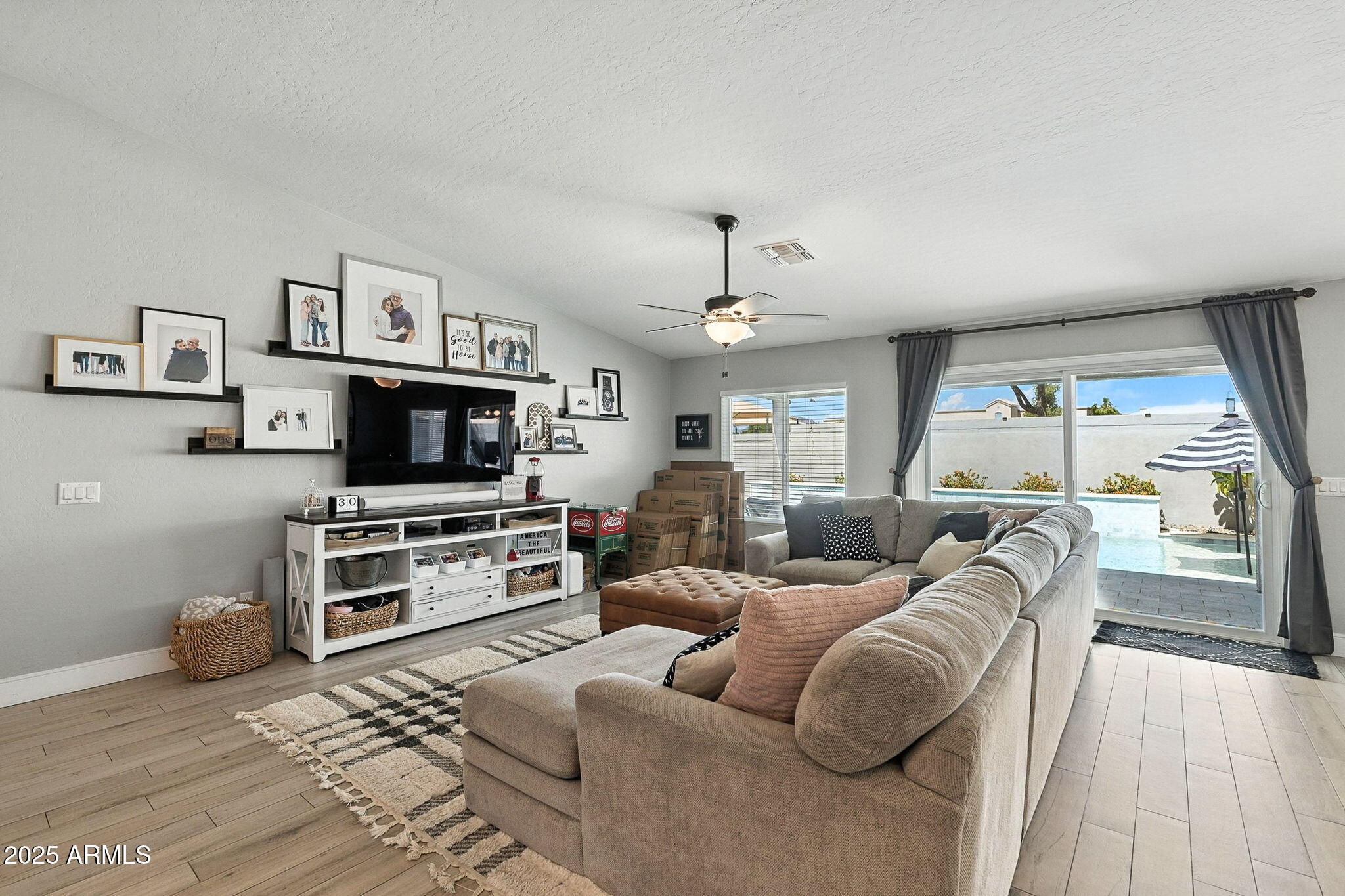 10412 E DOLPHIN Avenue