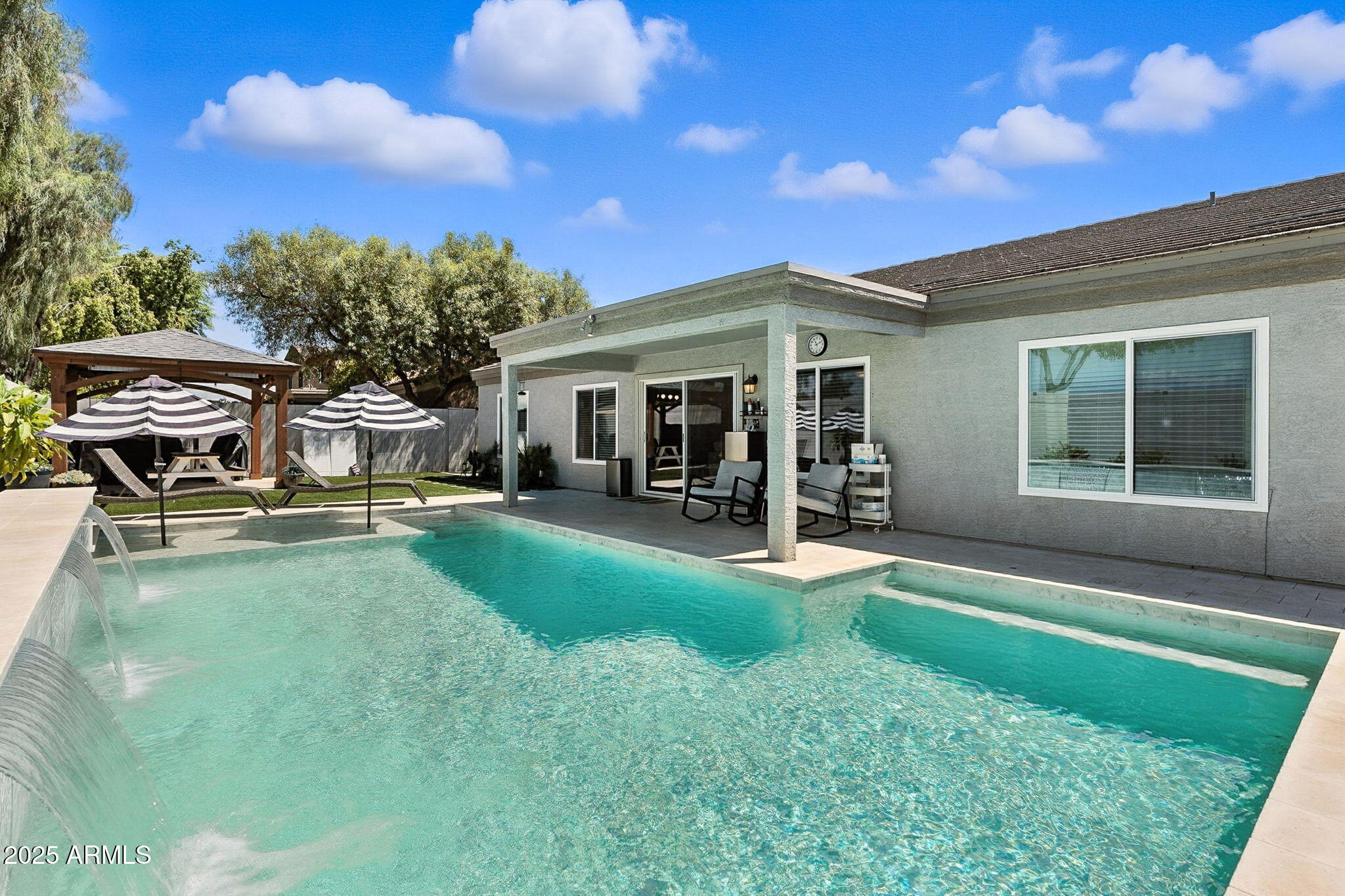 10412 E DOLPHIN Avenue