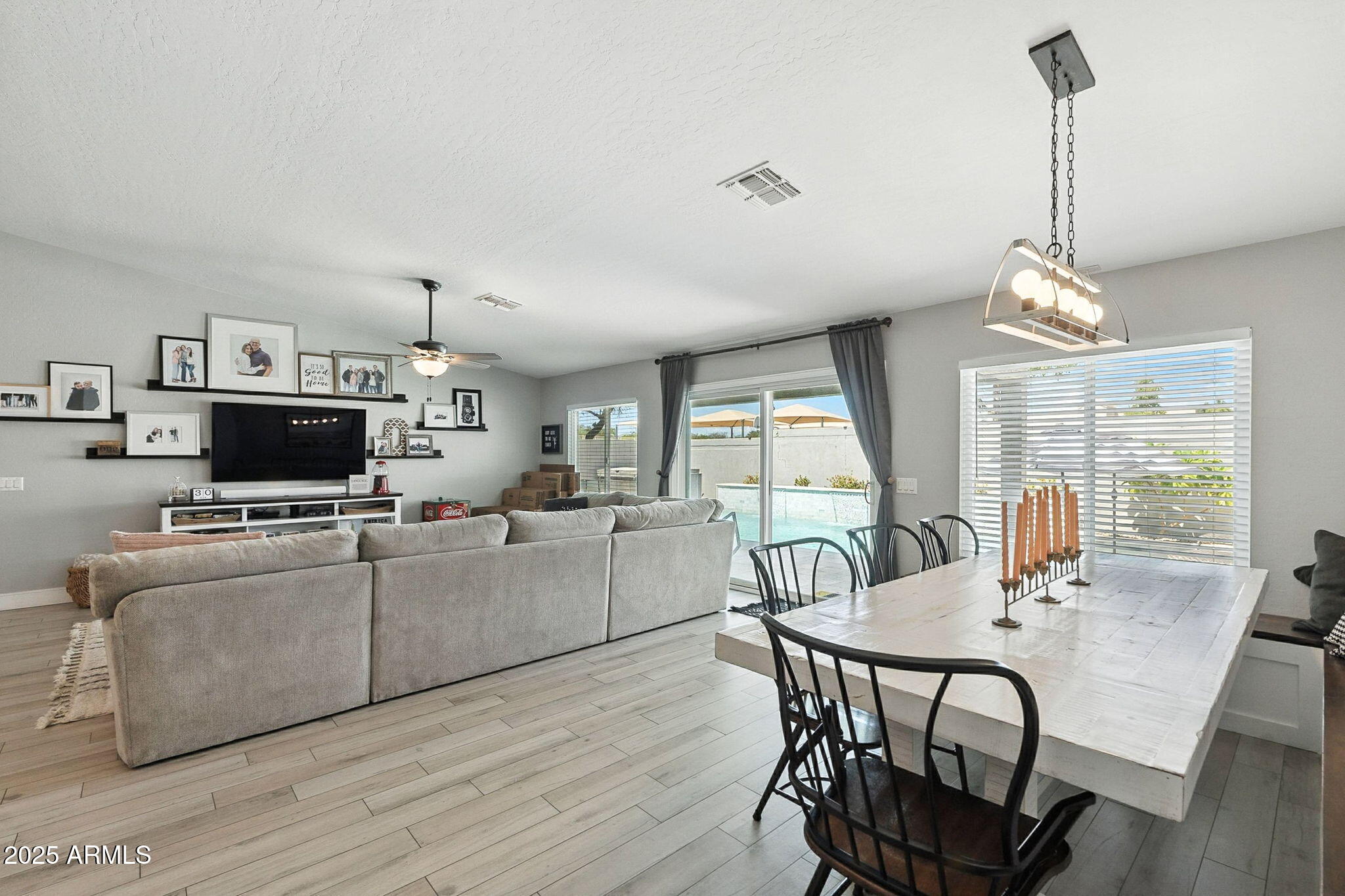 10412 E DOLPHIN Avenue