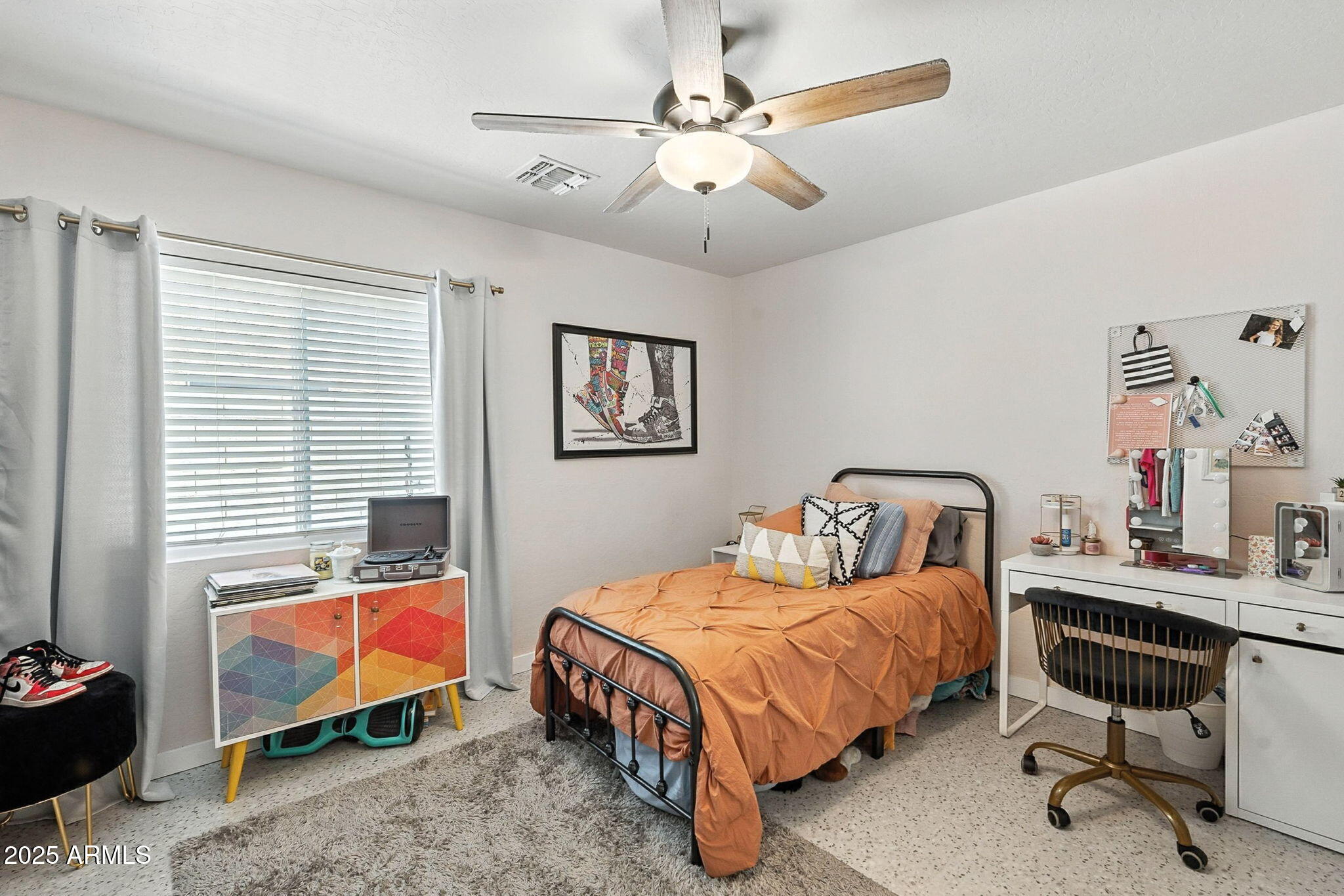 10412 E DOLPHIN Avenue