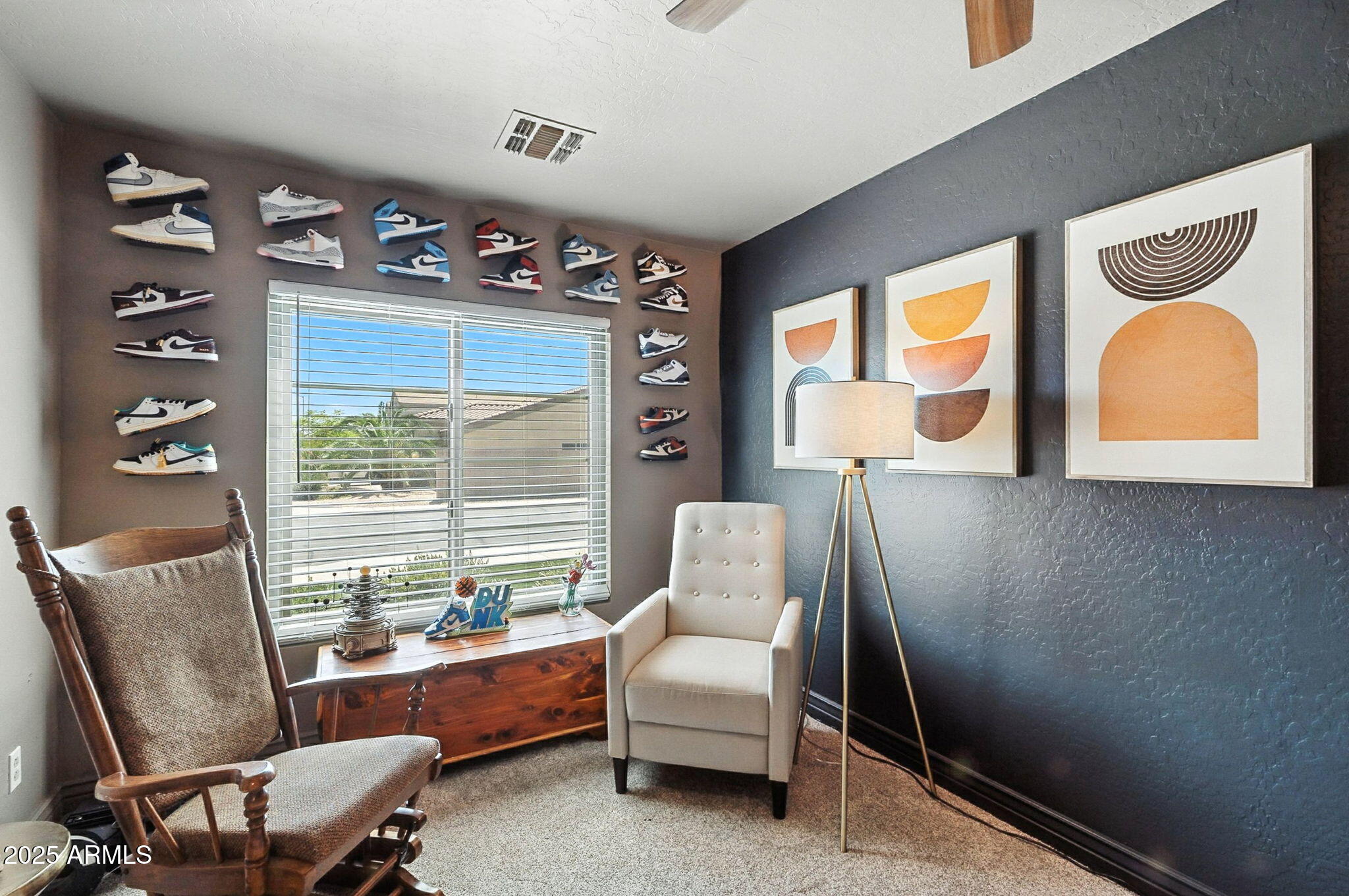 10412 E DOLPHIN Avenue