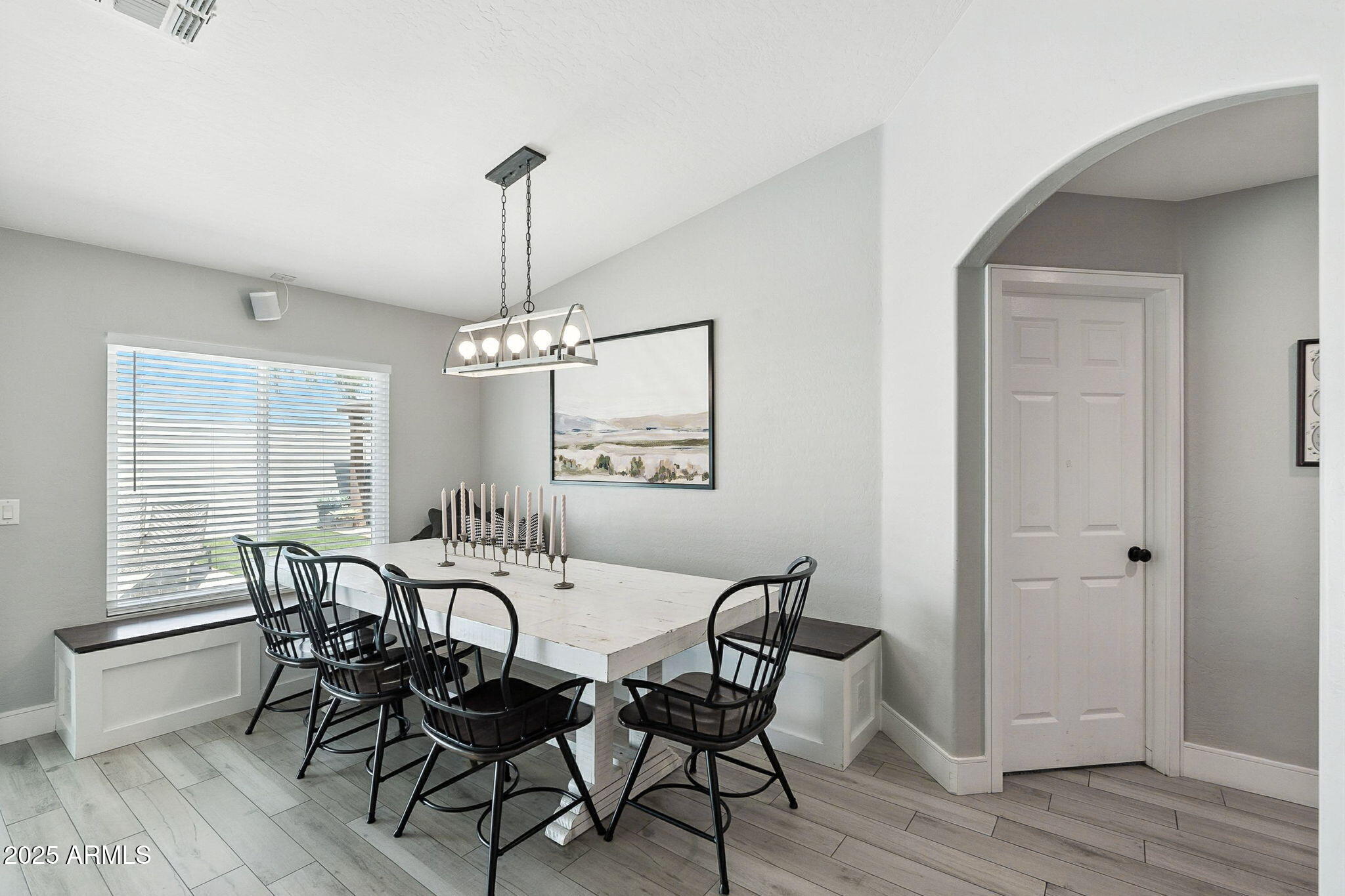 10412 E DOLPHIN Avenue