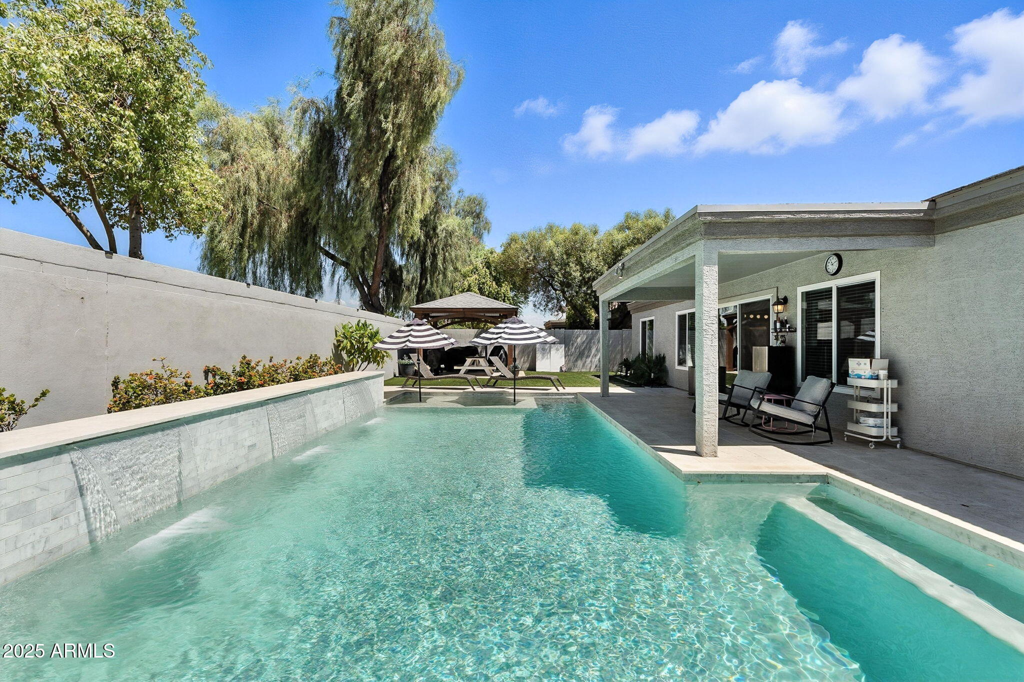 10412 E DOLPHIN Avenue