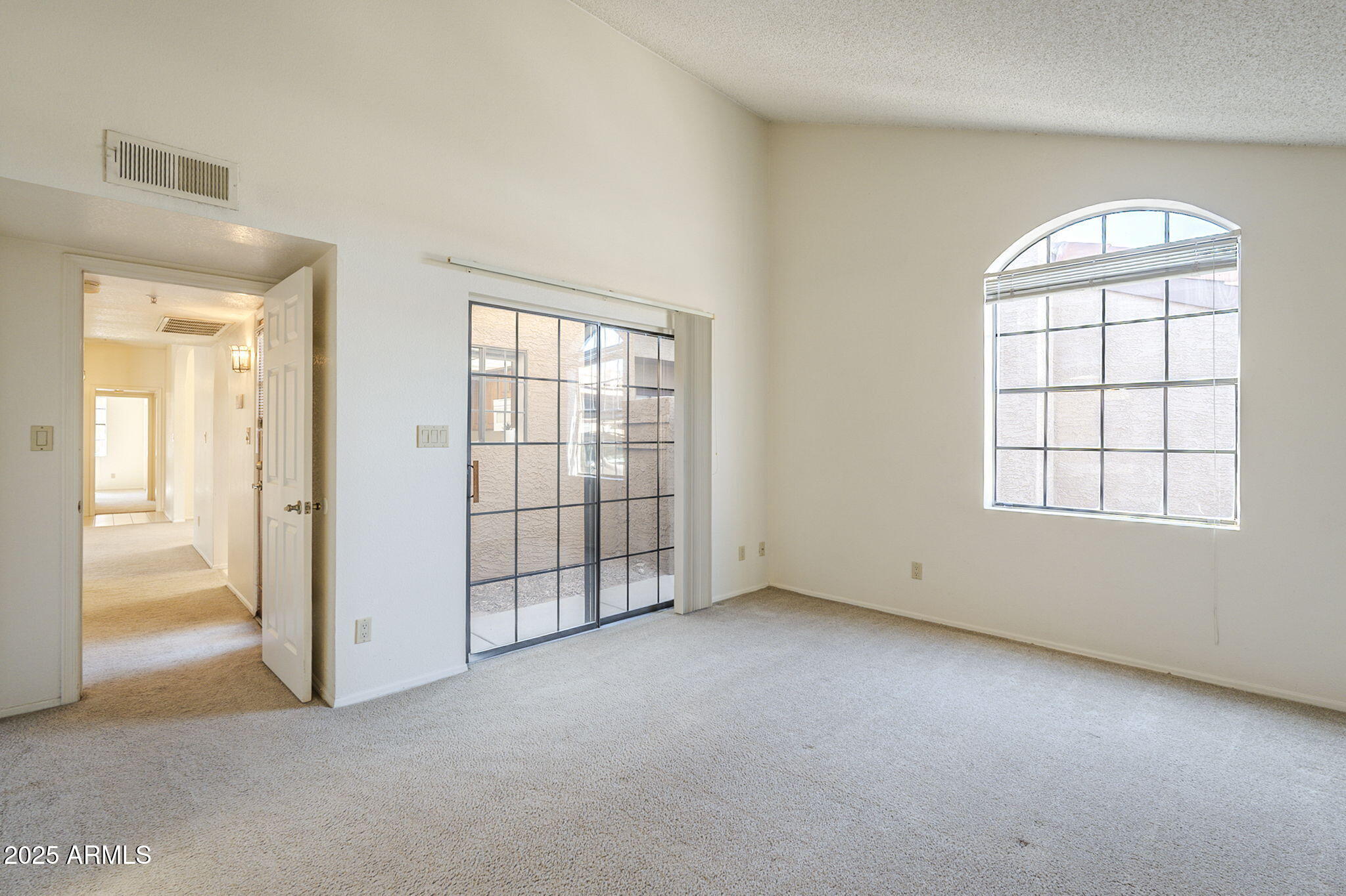 6945 E COCHISE Road, 119