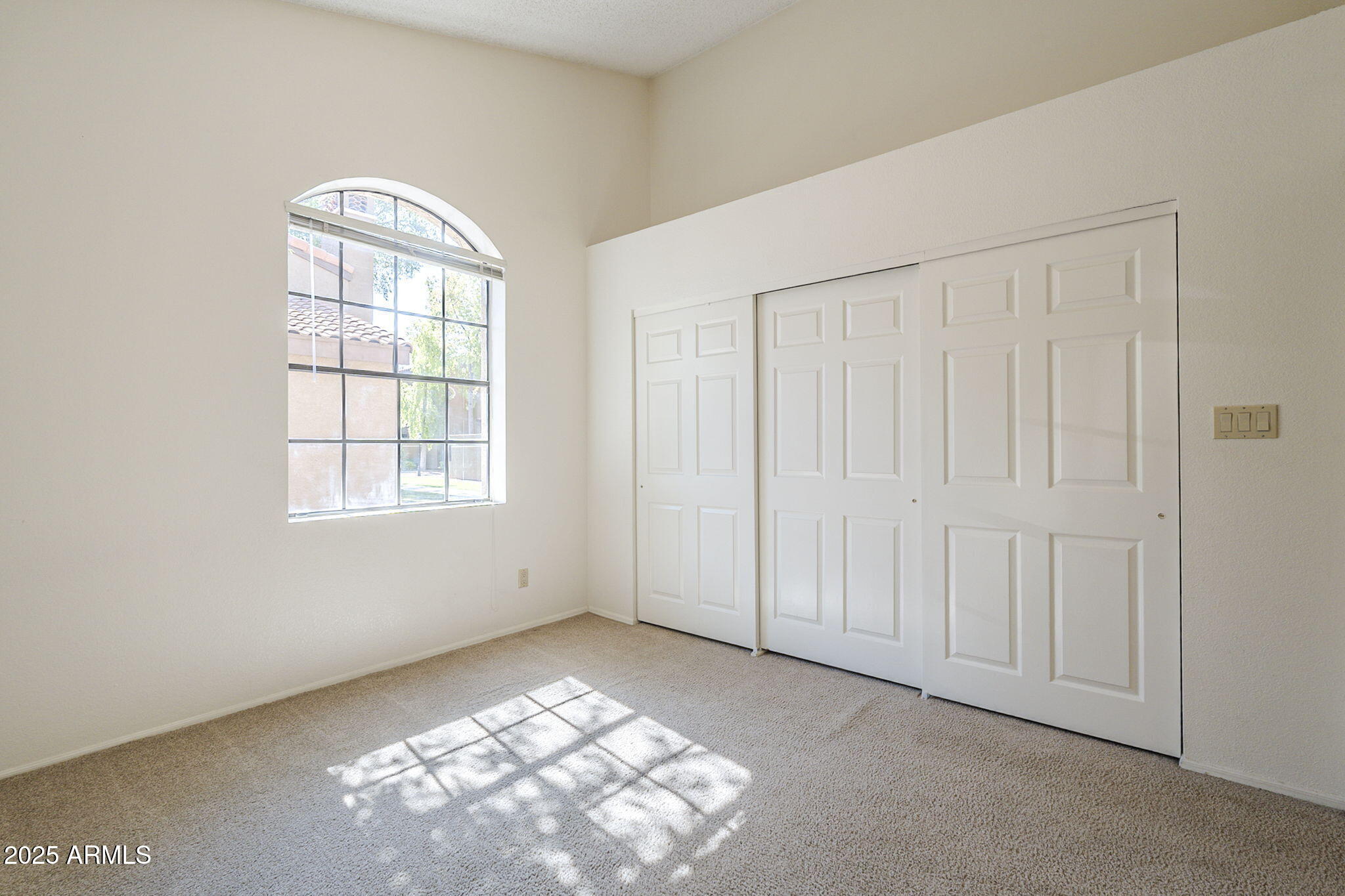 6945 E COCHISE Road, 119