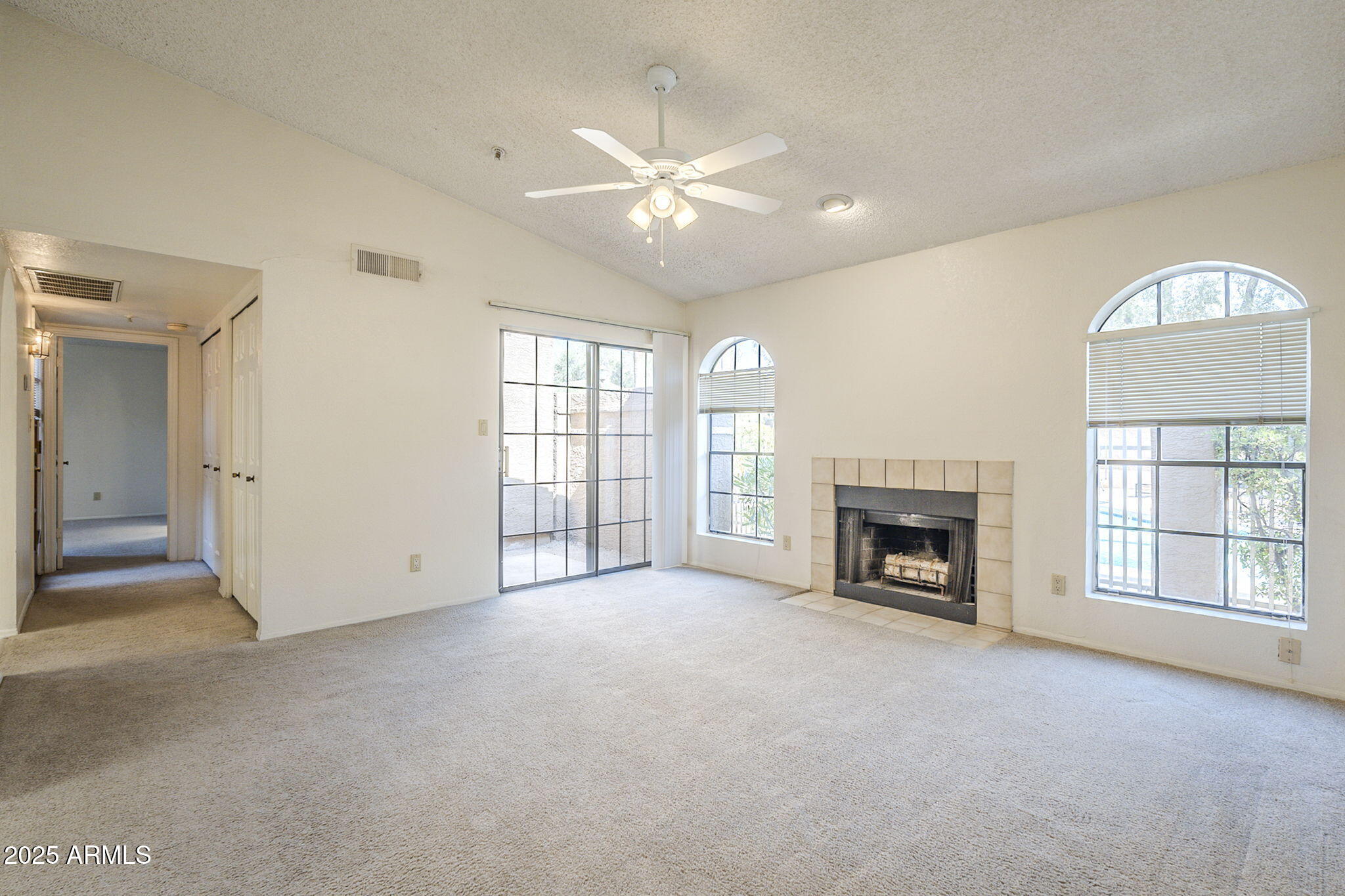 6945 E COCHISE Road, 119