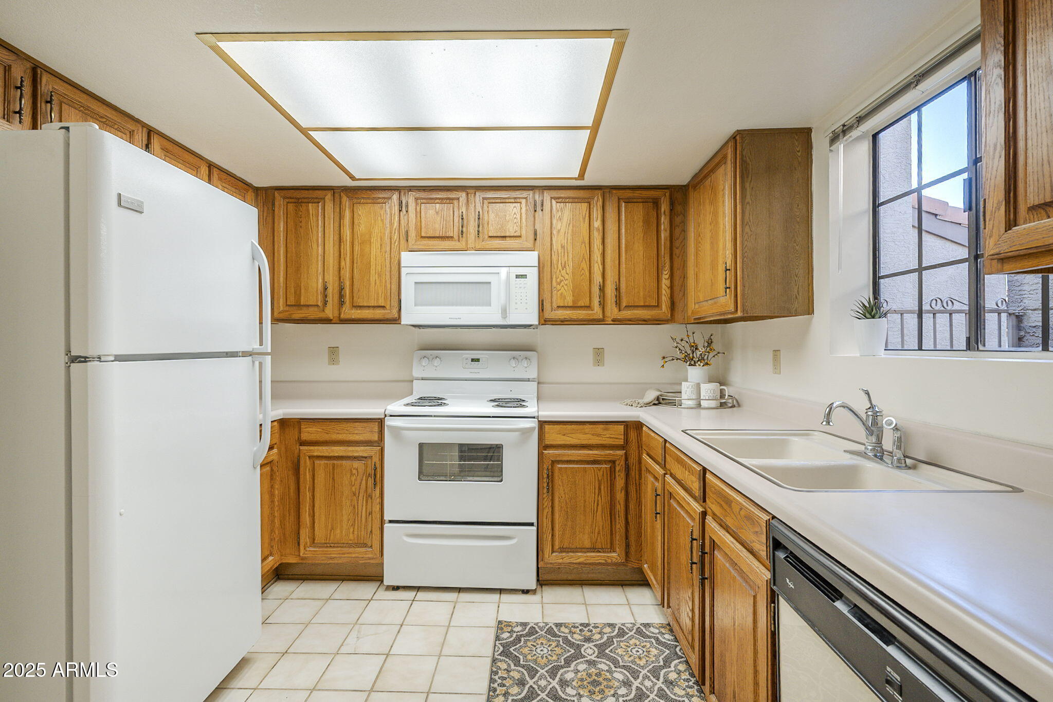6945 E COCHISE Road, 119
