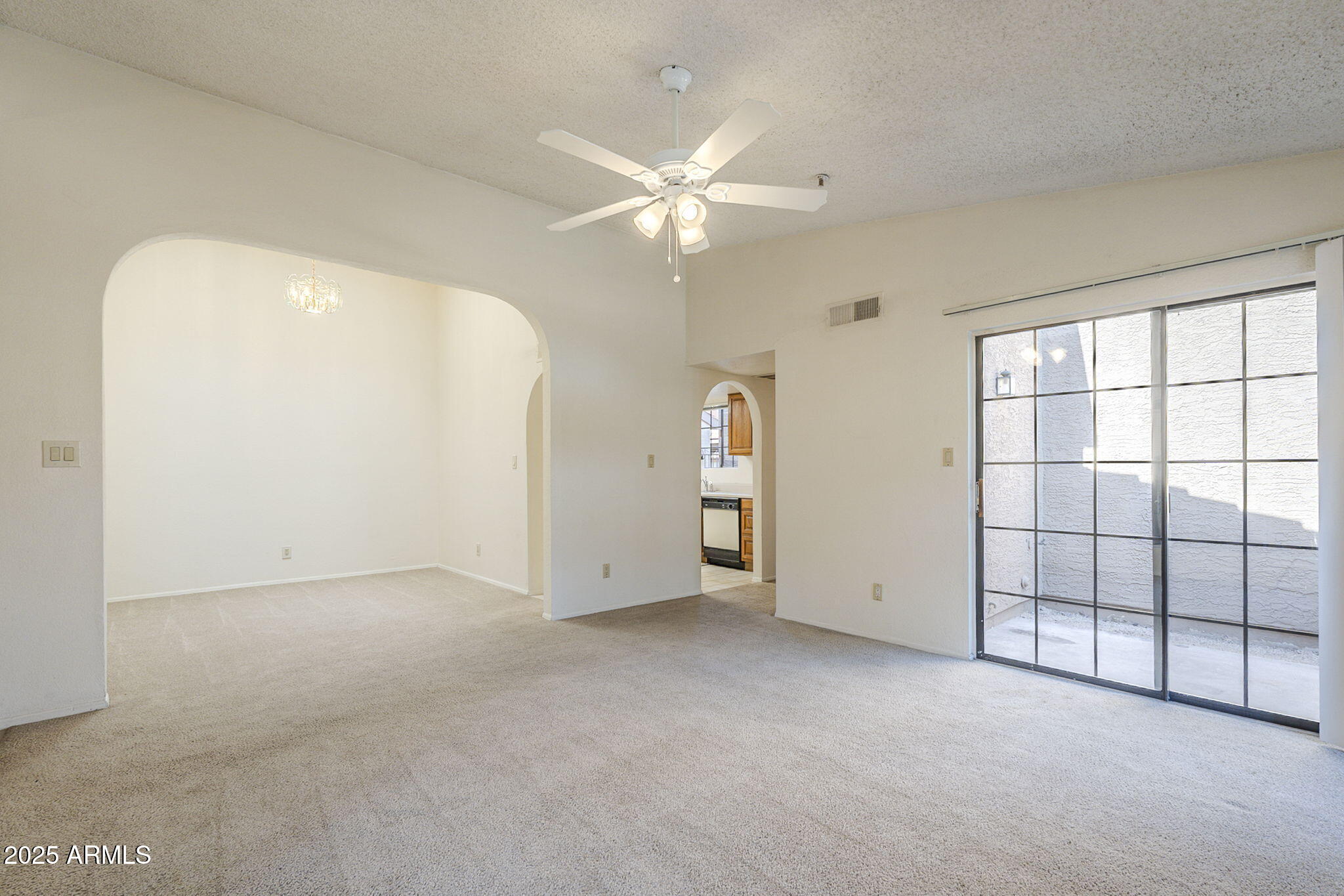 6945 E COCHISE Road, 119
