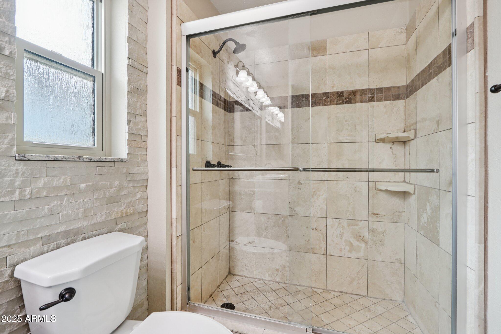 127 E GARFIELD Street