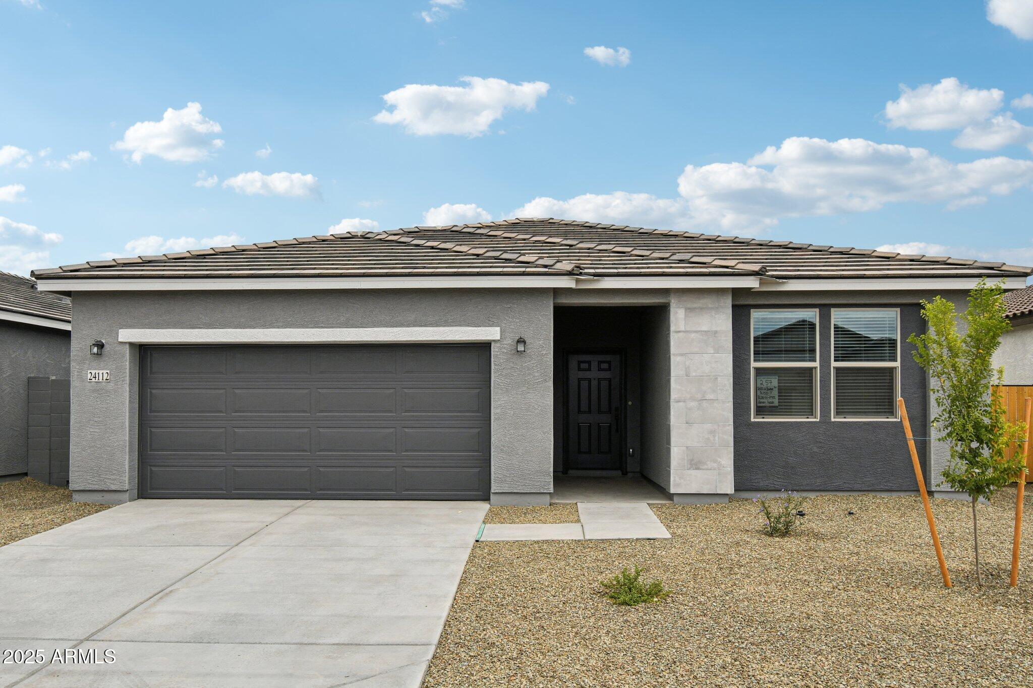 24112 W BOWKER Street