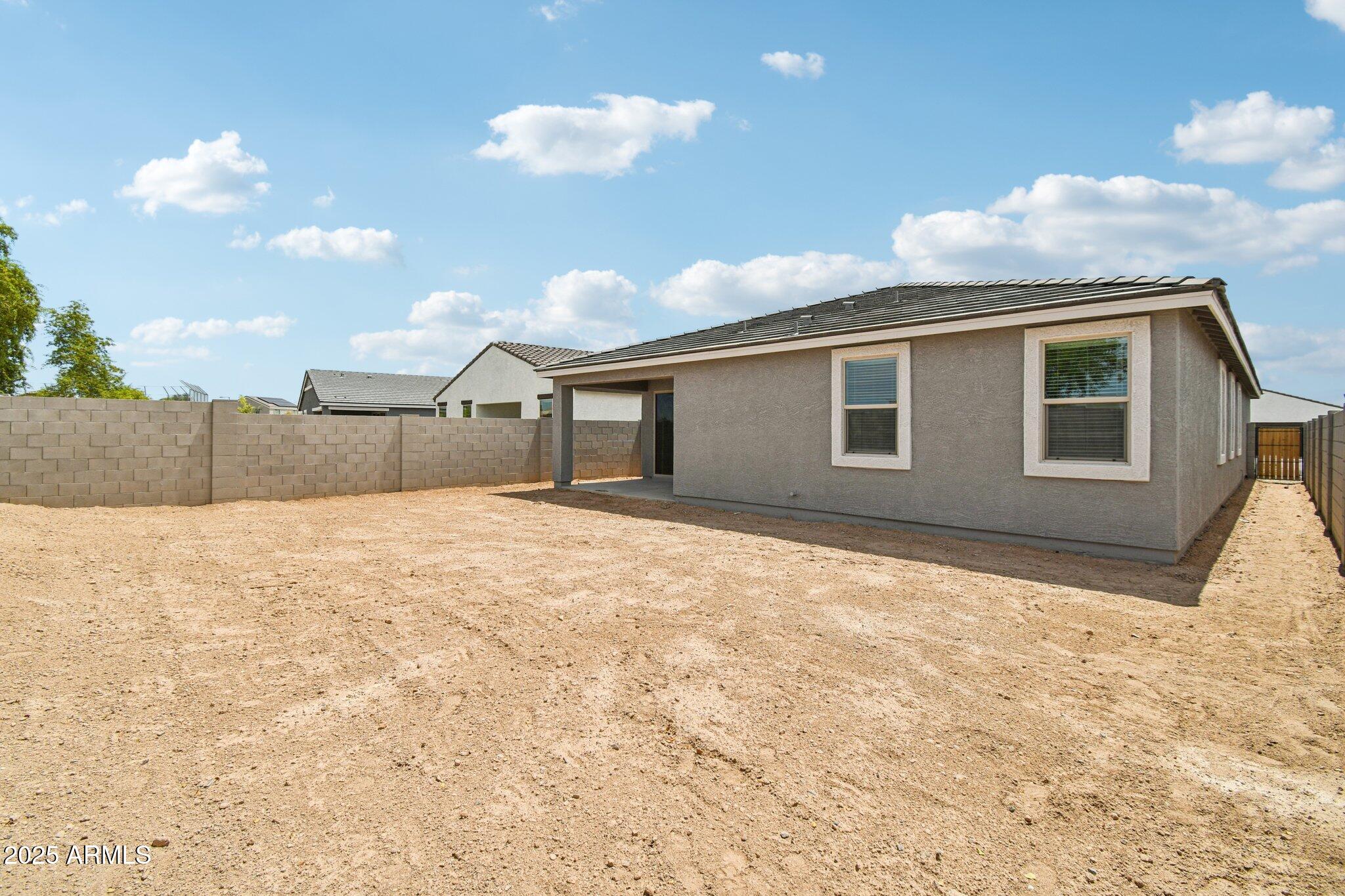 24112 W BOWKER Street